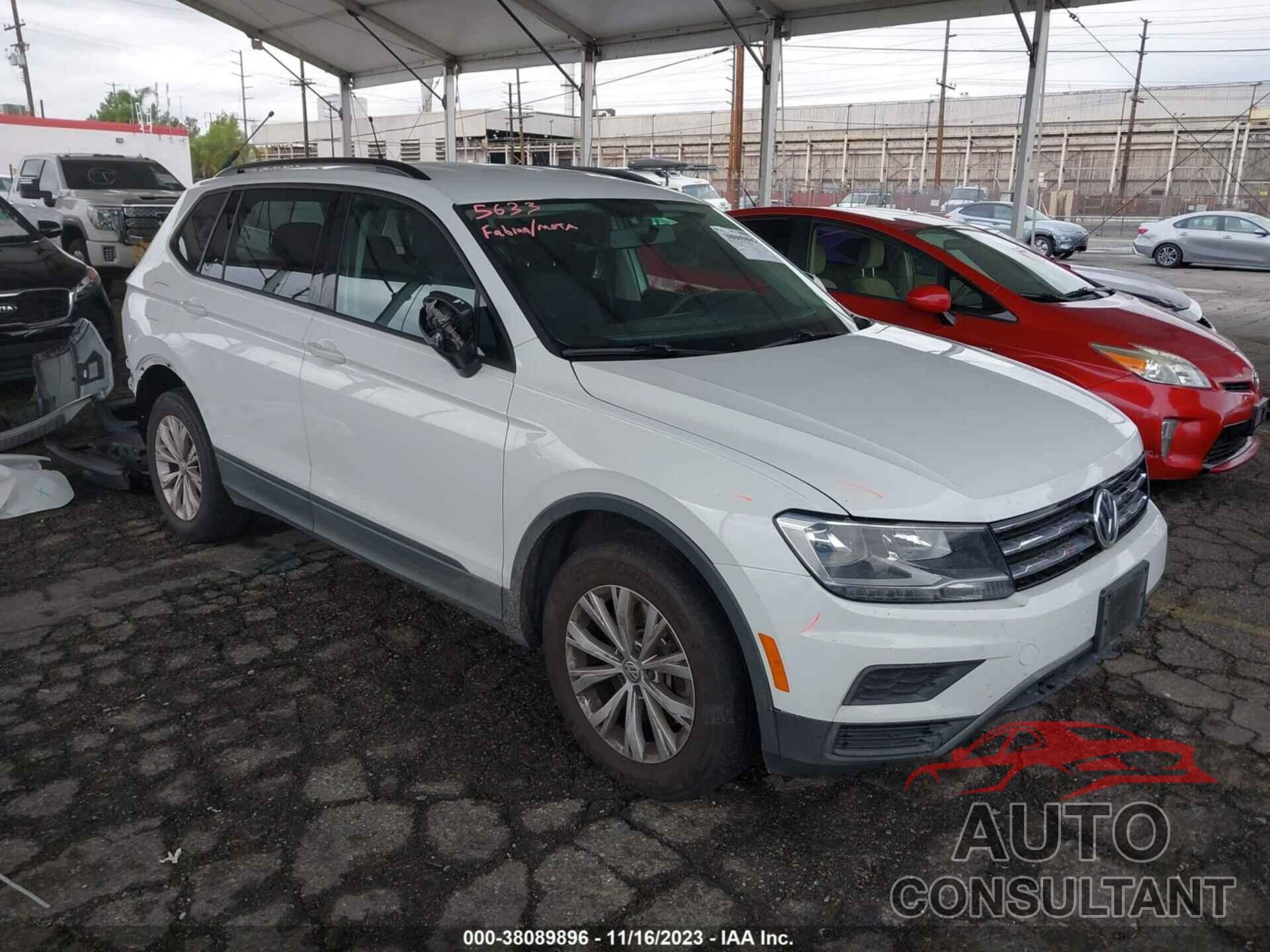 VOLKSWAGEN TIGUAN 2019 - 3VV1B7AX2KM176245