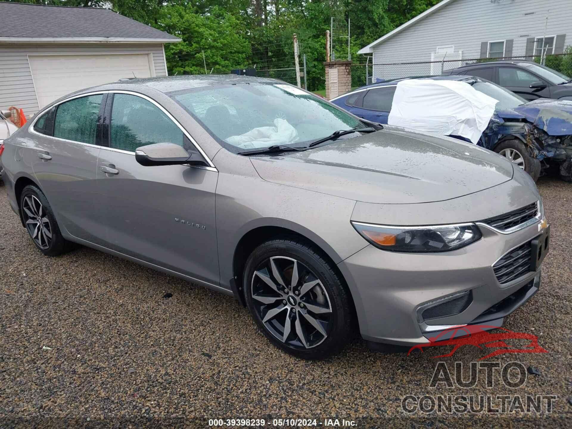 CHEVROLET MALIBU 2017 - 1G1ZE5ST8HF260581
