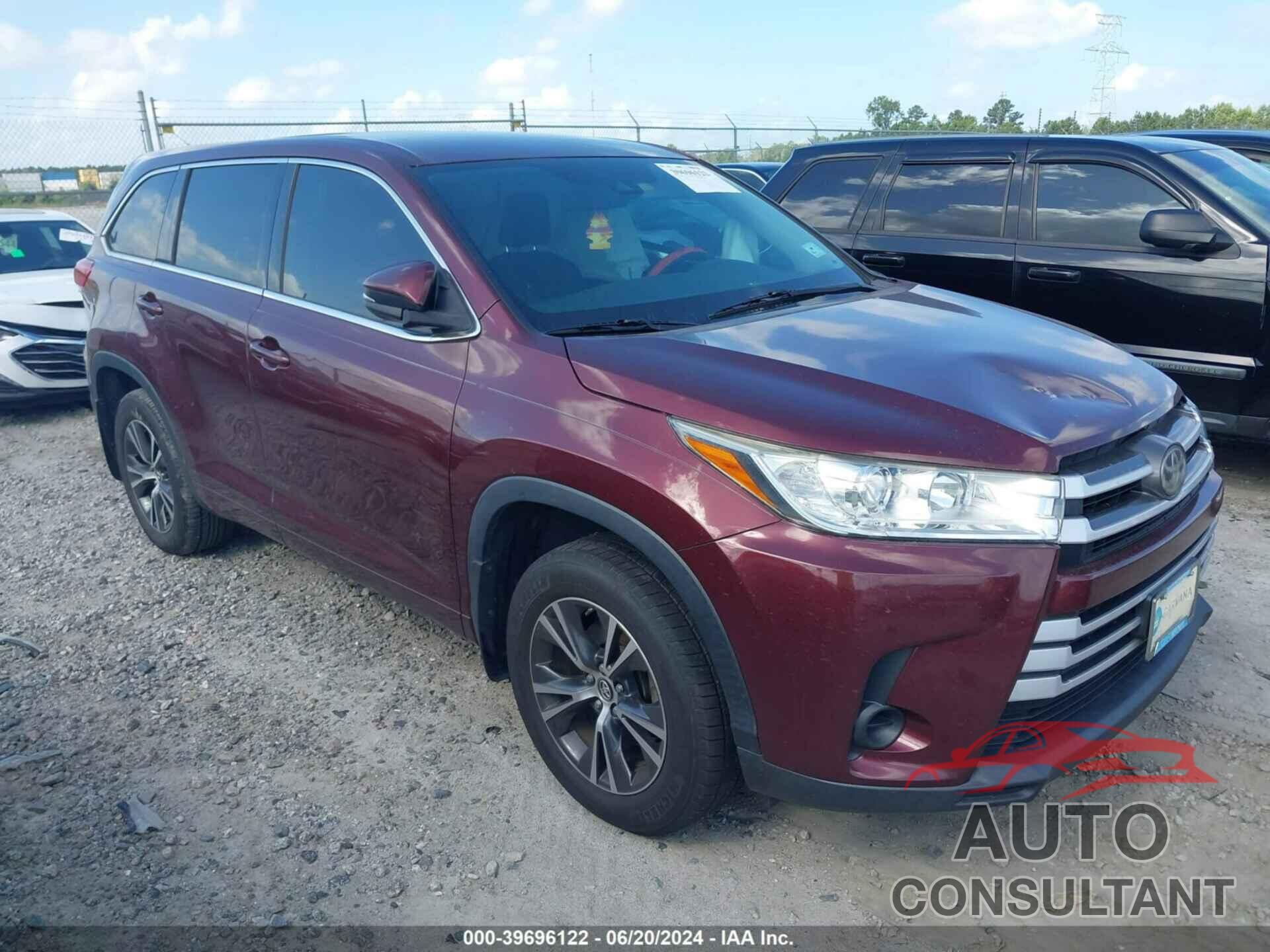 TOYOTA HIGHLANDER 2018 - 5TDZARFH8JS033719