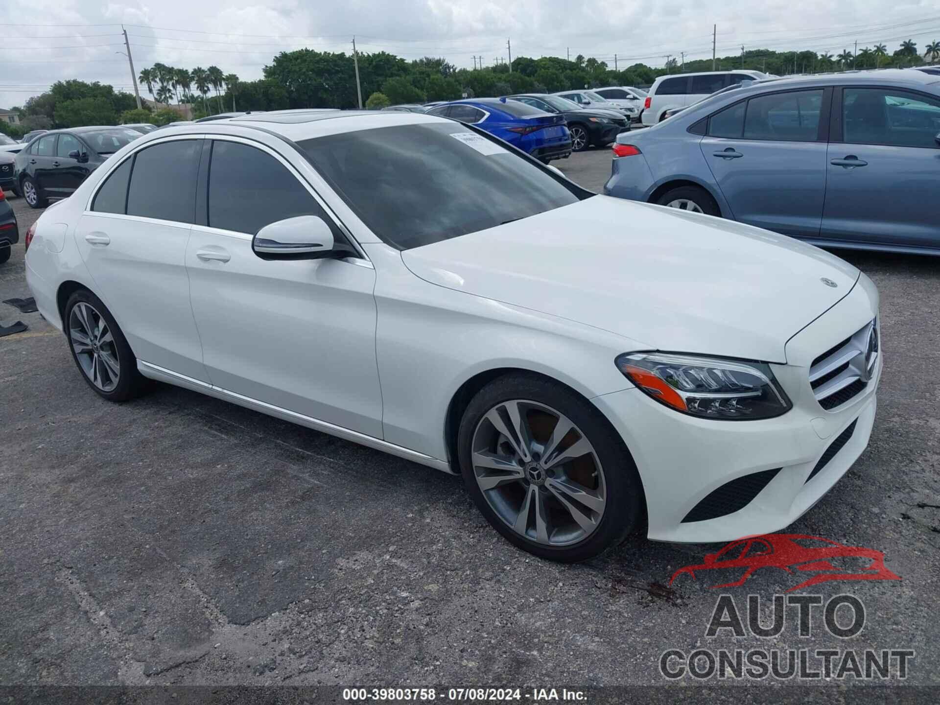 MERCEDES-BENZ C 300 2019 - 55SWF8DBXKU284162