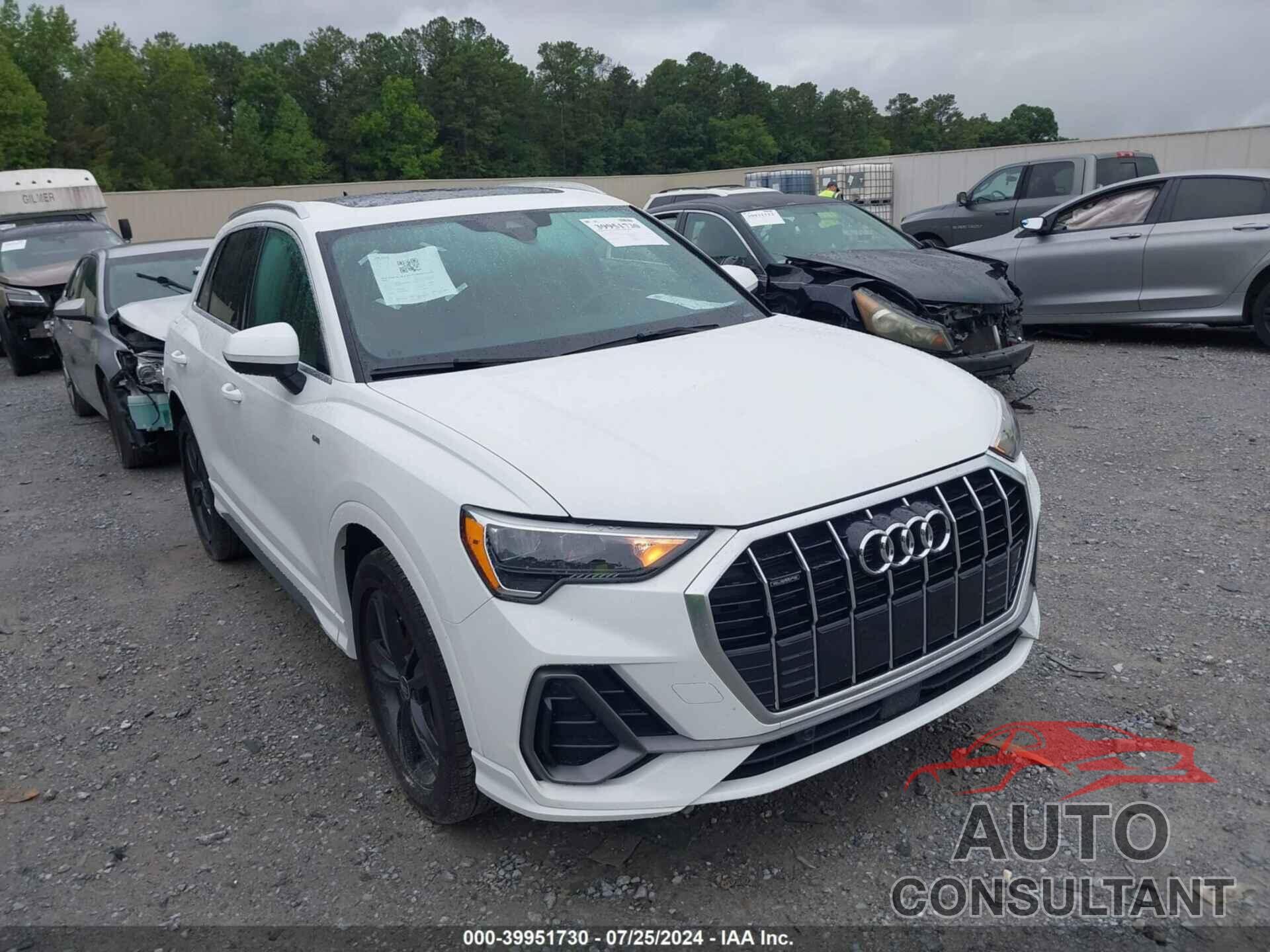 AUDI Q3 2022 - WA1DECF34N1087015