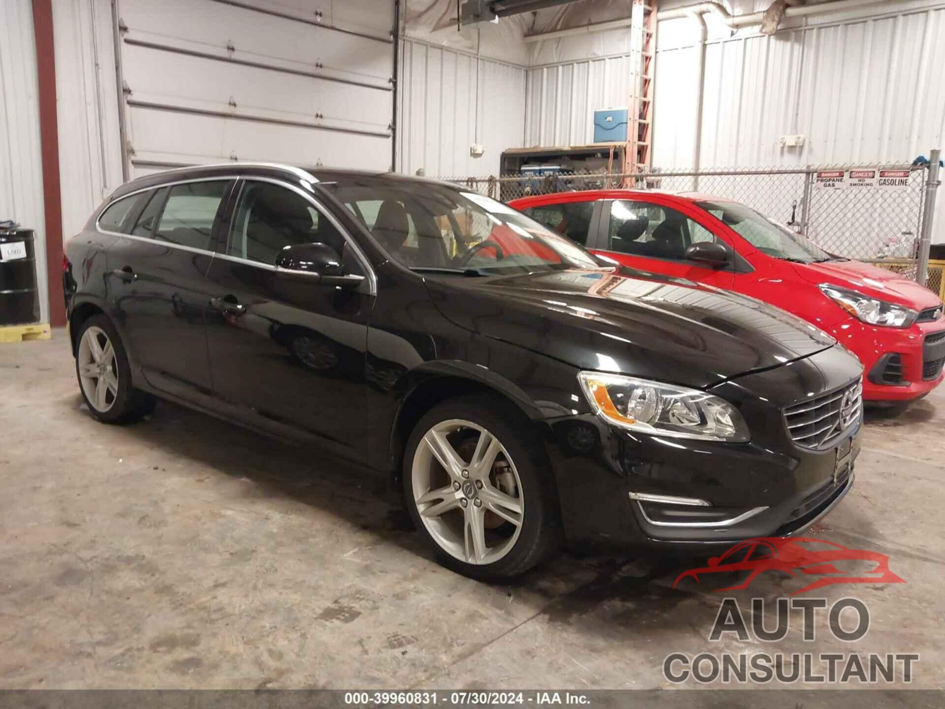 VOLVO V60 2017 - YV140MEK1H1364253