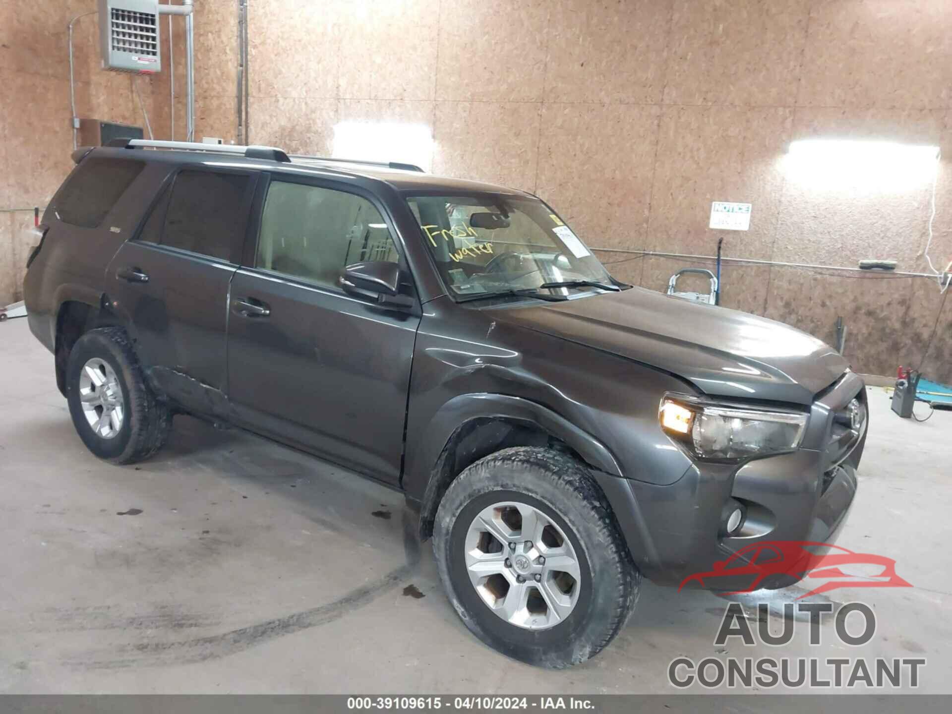 TOYOTA 4RUNNER 2019 - JTEBU5JRXK5716669