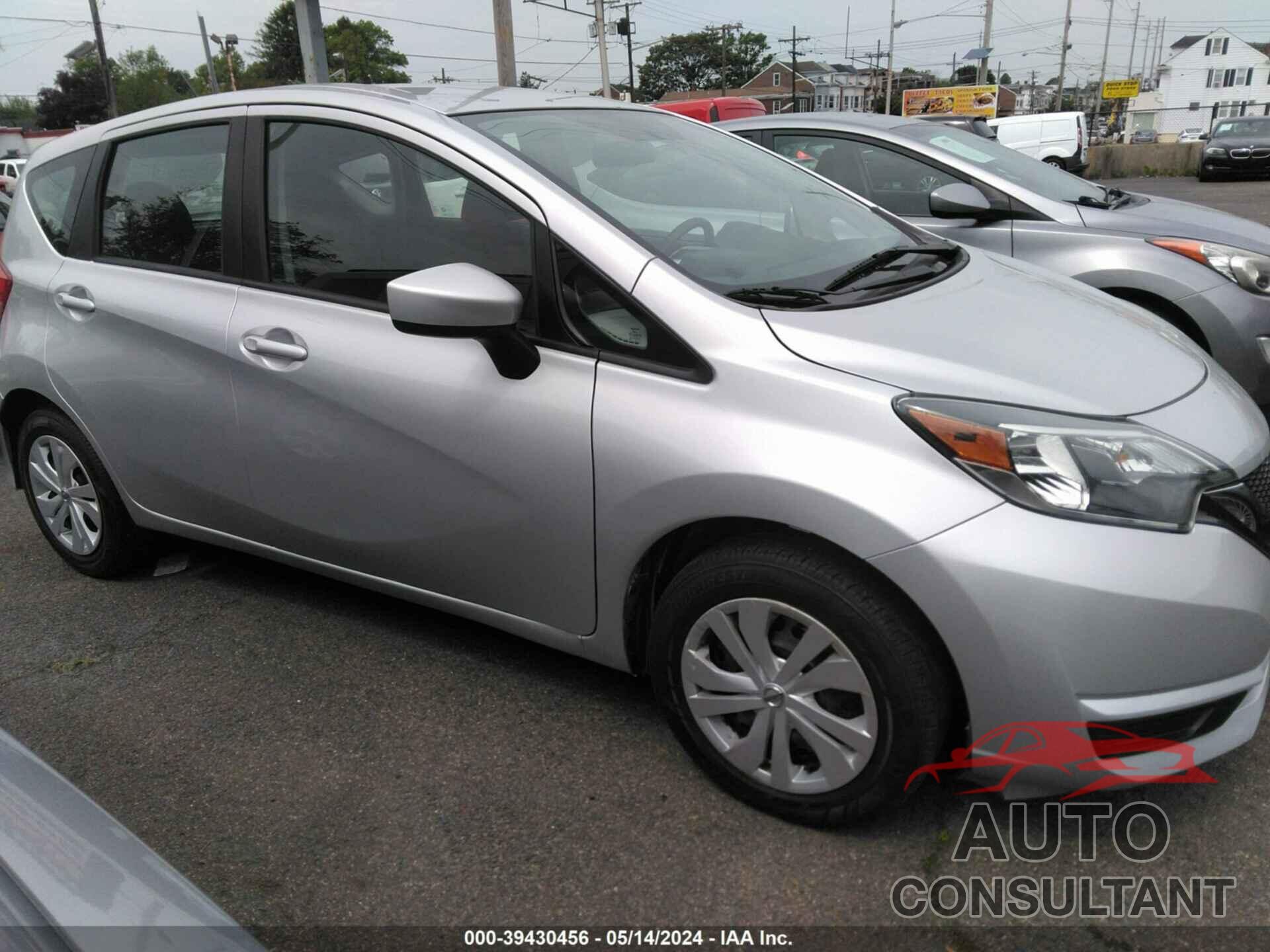 NISSAN VERSA NOTE 2017 - 3N1CE2CP5HL359851