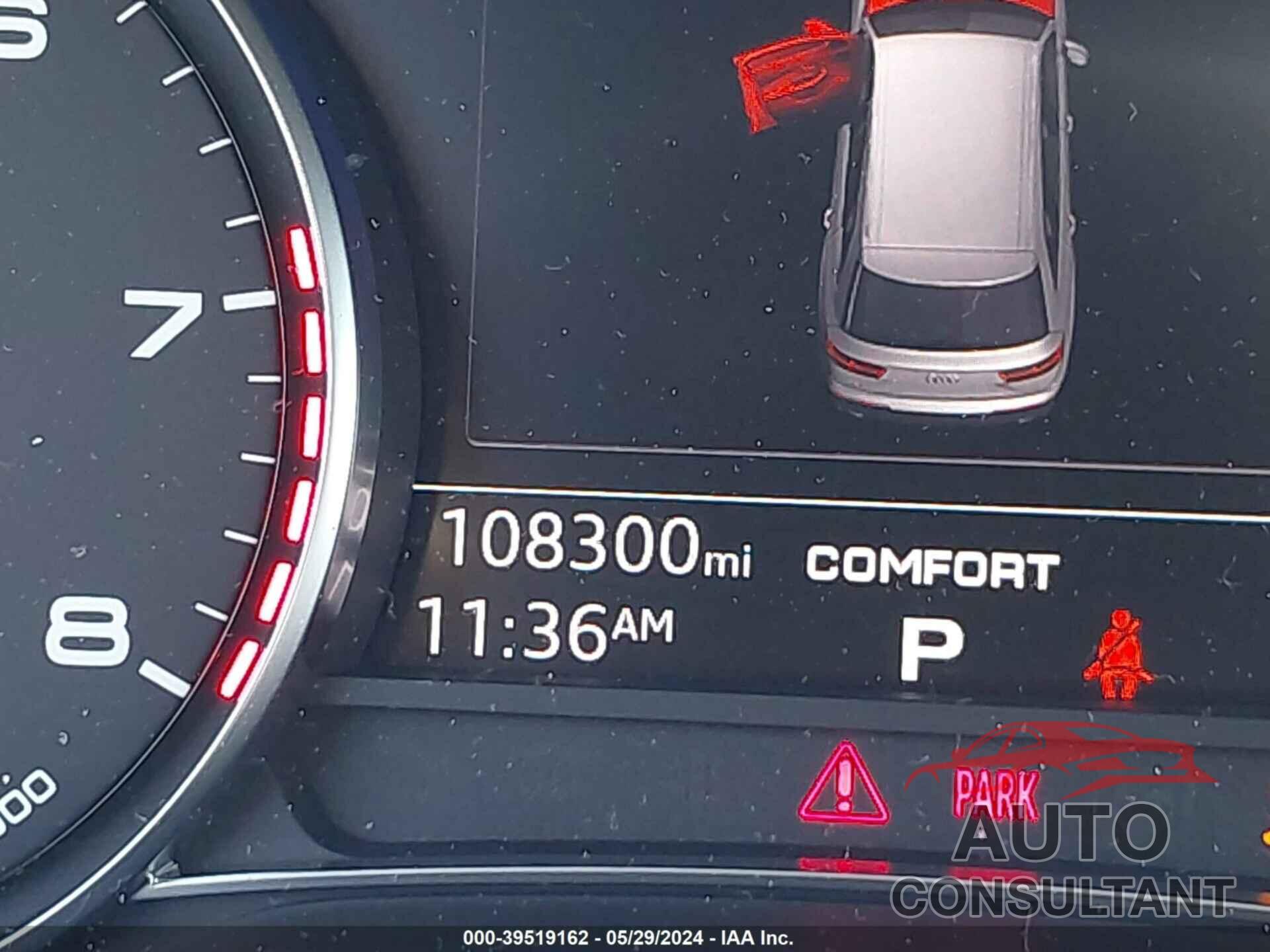 AUDI Q7 2018 - WA1LHAF7XJD022219