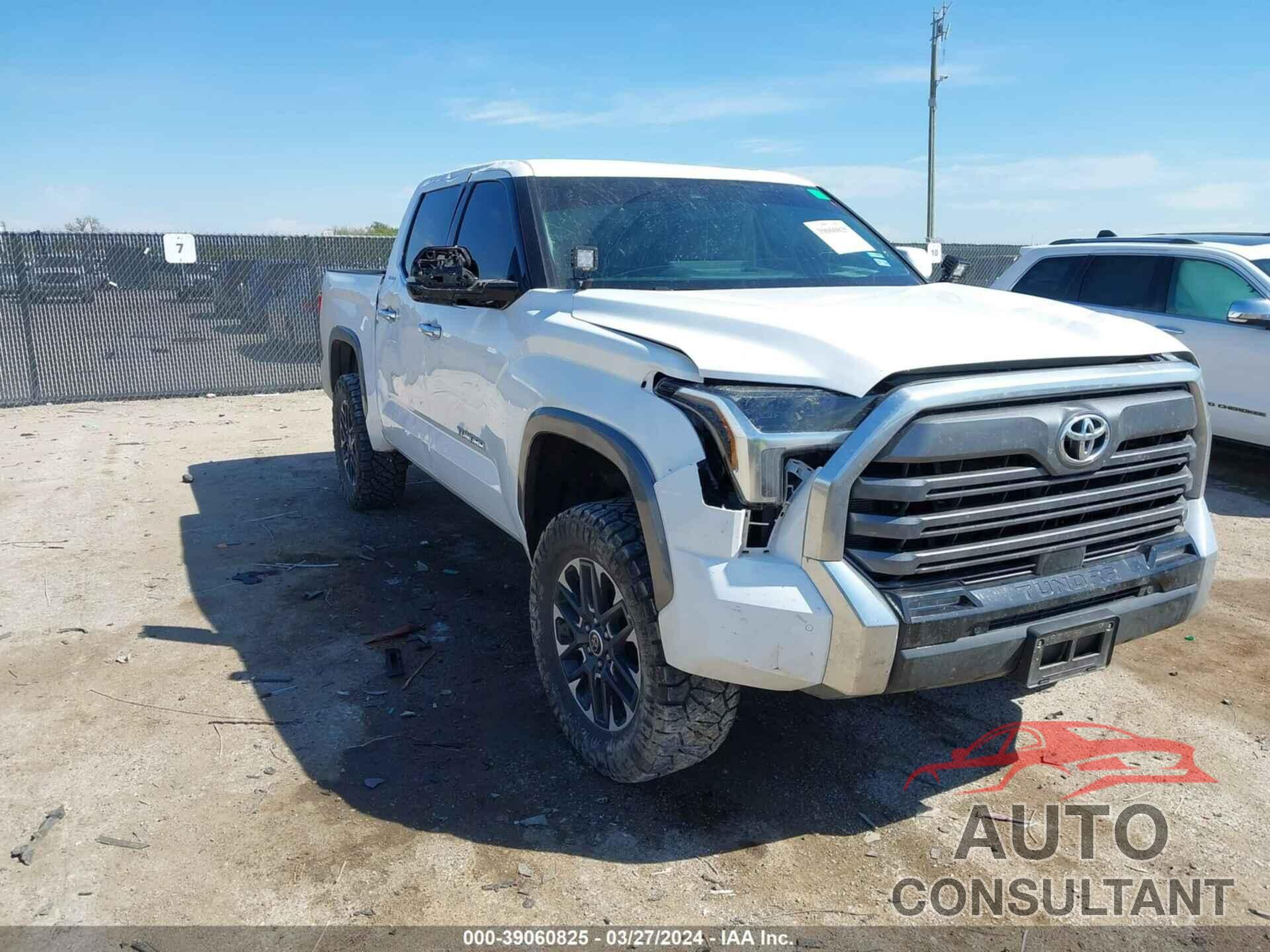 TOYOTA TUNDRA 2022 - 5TFJA5DB4NX005081