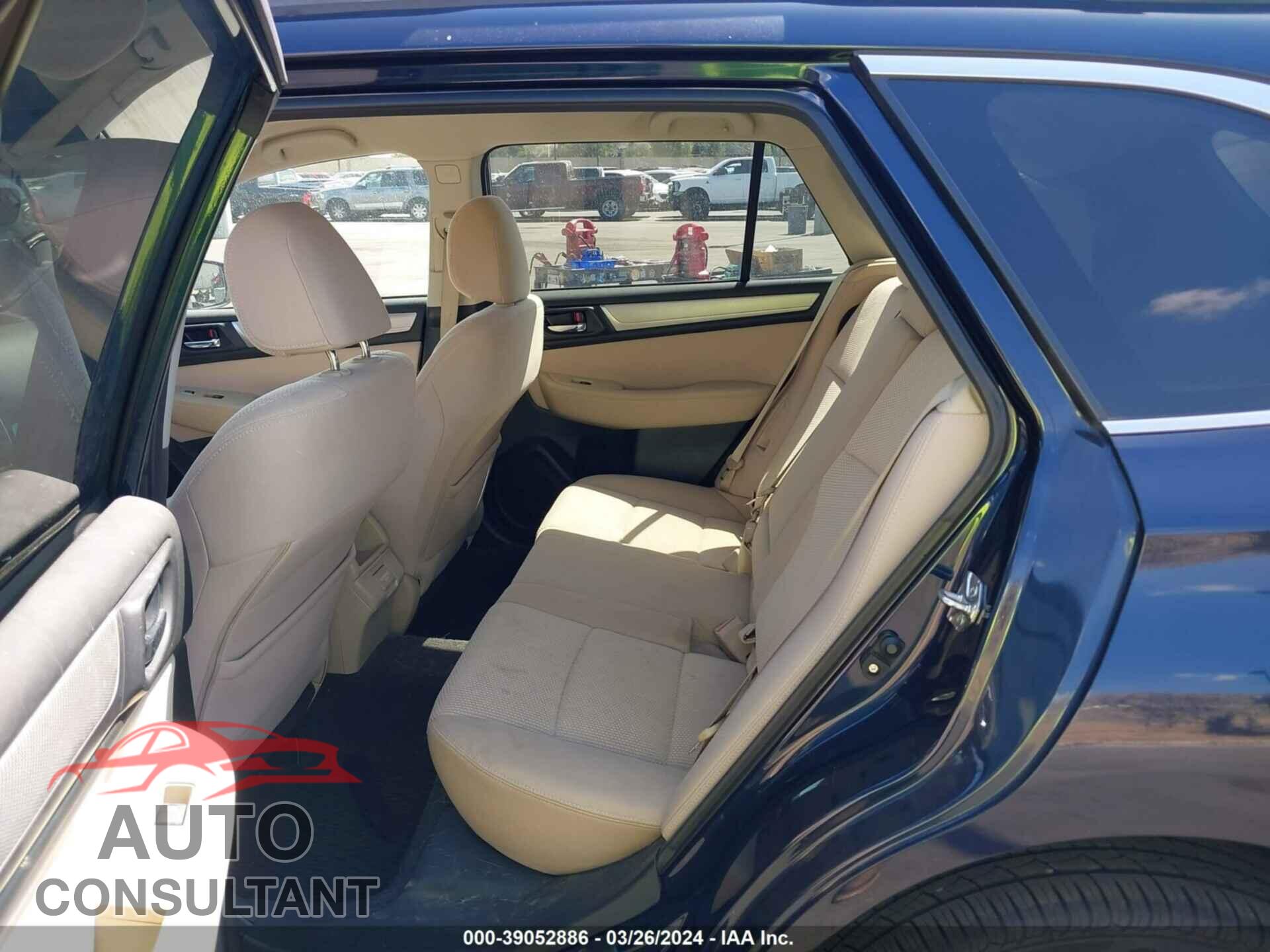 SUBARU OUTBACK 2018 - 4S4BSACC3J3274495