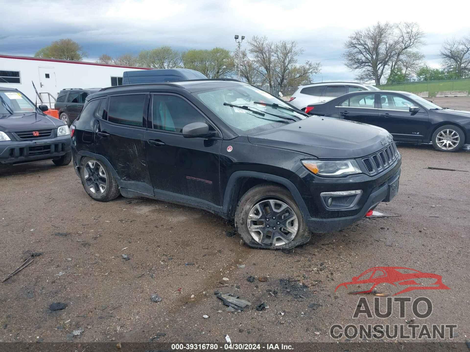 JEEP COMPASS 2018 - 3C4NJDDBXJT131592