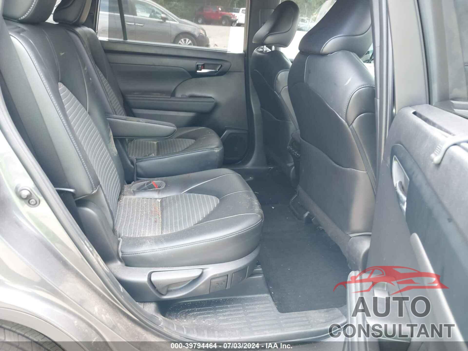 TOYOTA HIGHLANDER 2023 - 5TDKDRAH8PS027444