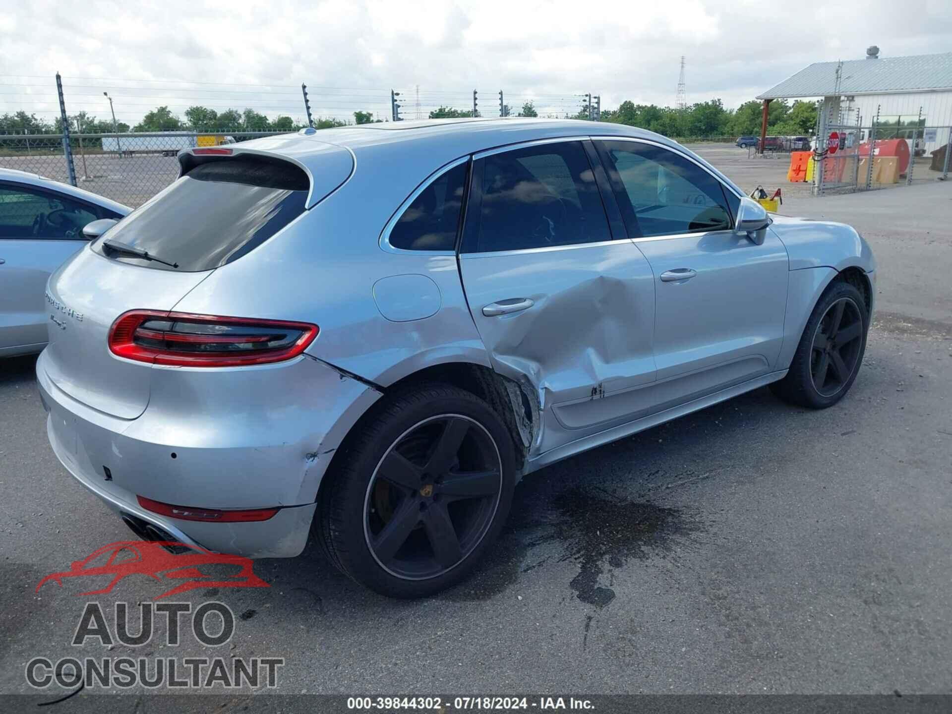 PORSCHE MACAN 2015 - WP1AB2A50FLB71633