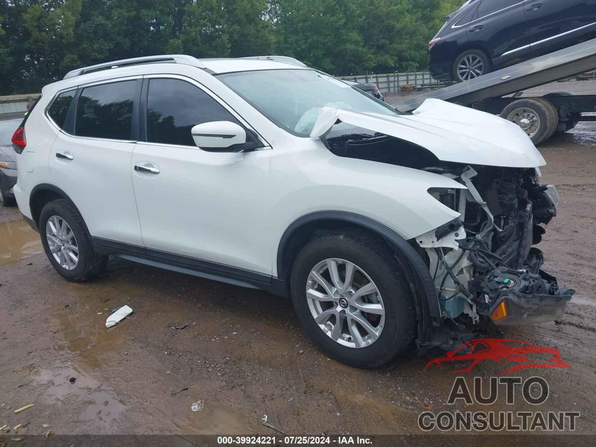 NISSAN ROGUE 2017 - KNMAT2MV1HP545611