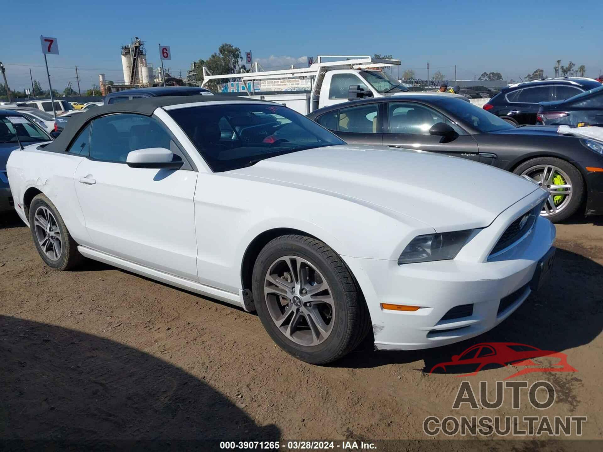 FORD MUSTANG 2014 - 1ZVBP8EM0E5243927