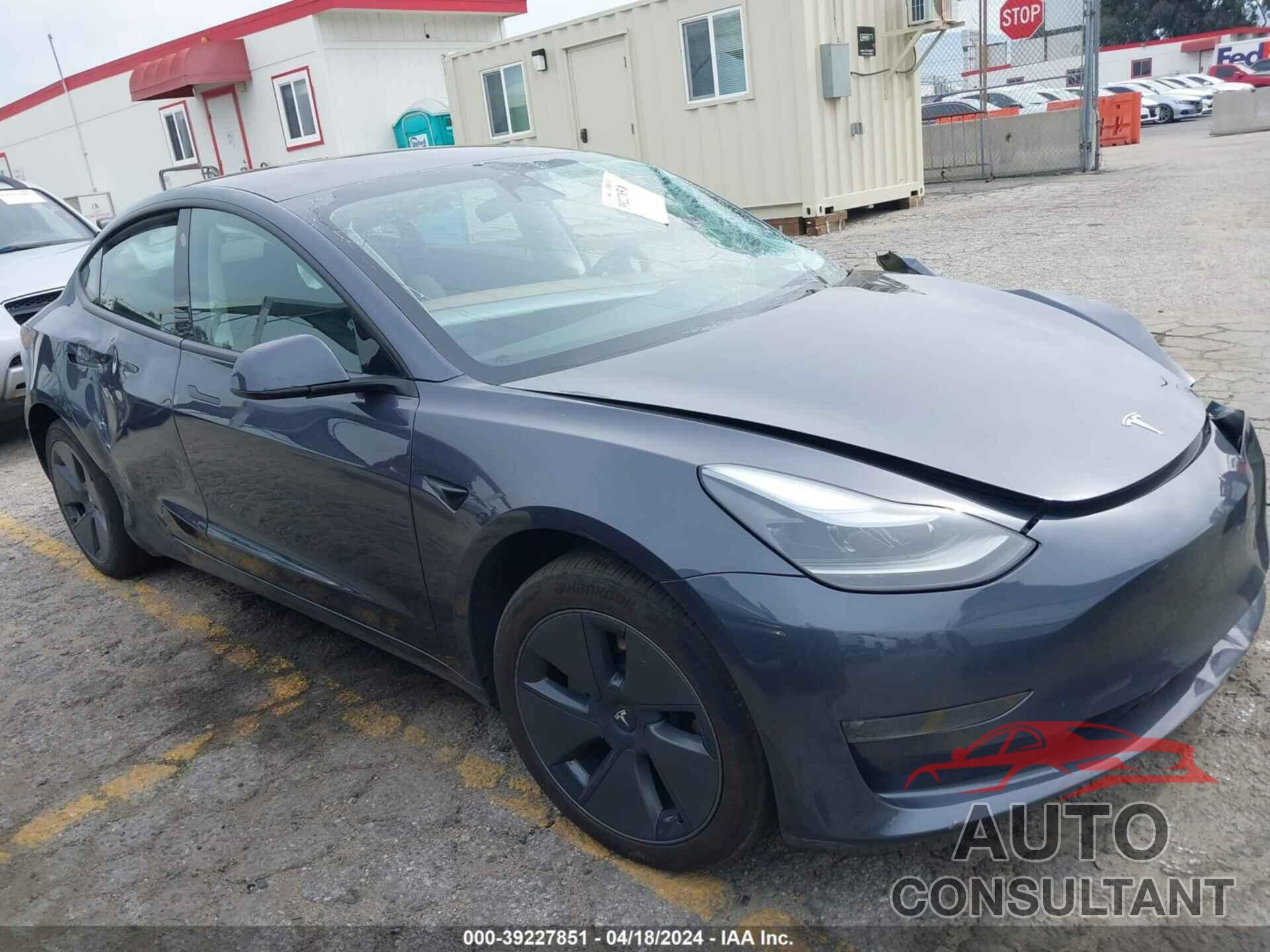 TESLA MODEL 3 2023 - 5YJ3E1EB4PF670970