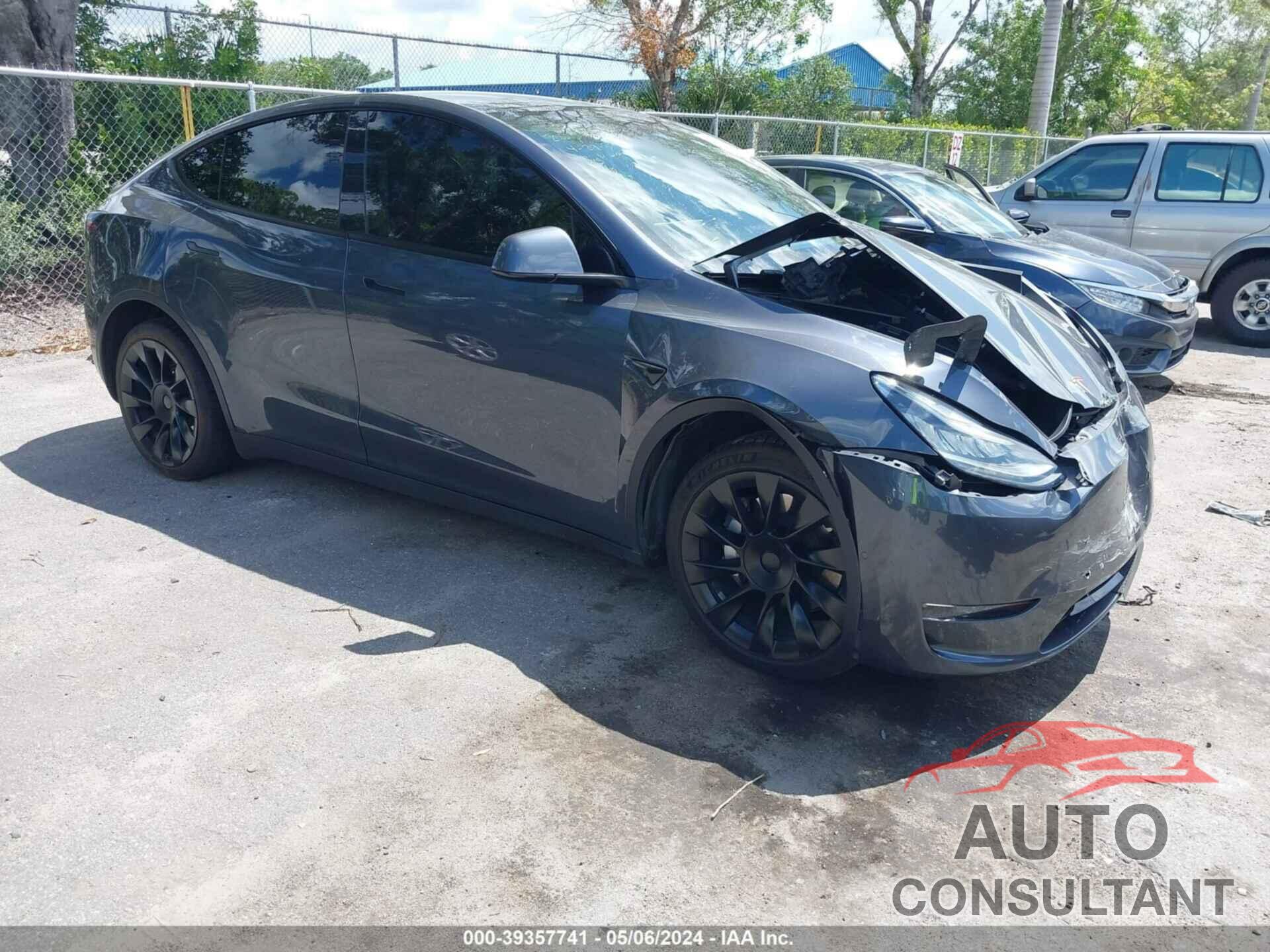 TESLA MODEL Y 2020 - 5YJYGDEEXLF029277