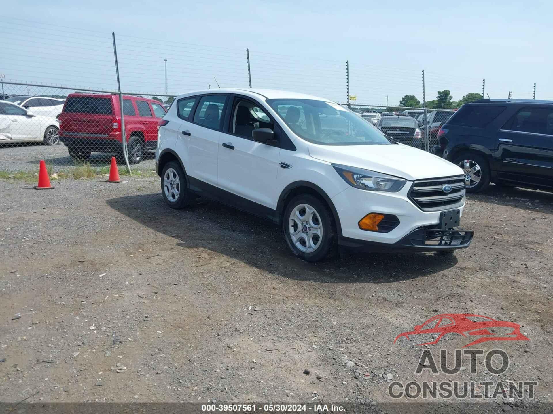 FORD ESCAPE 2019 - 1FMCU0F76KUB82171