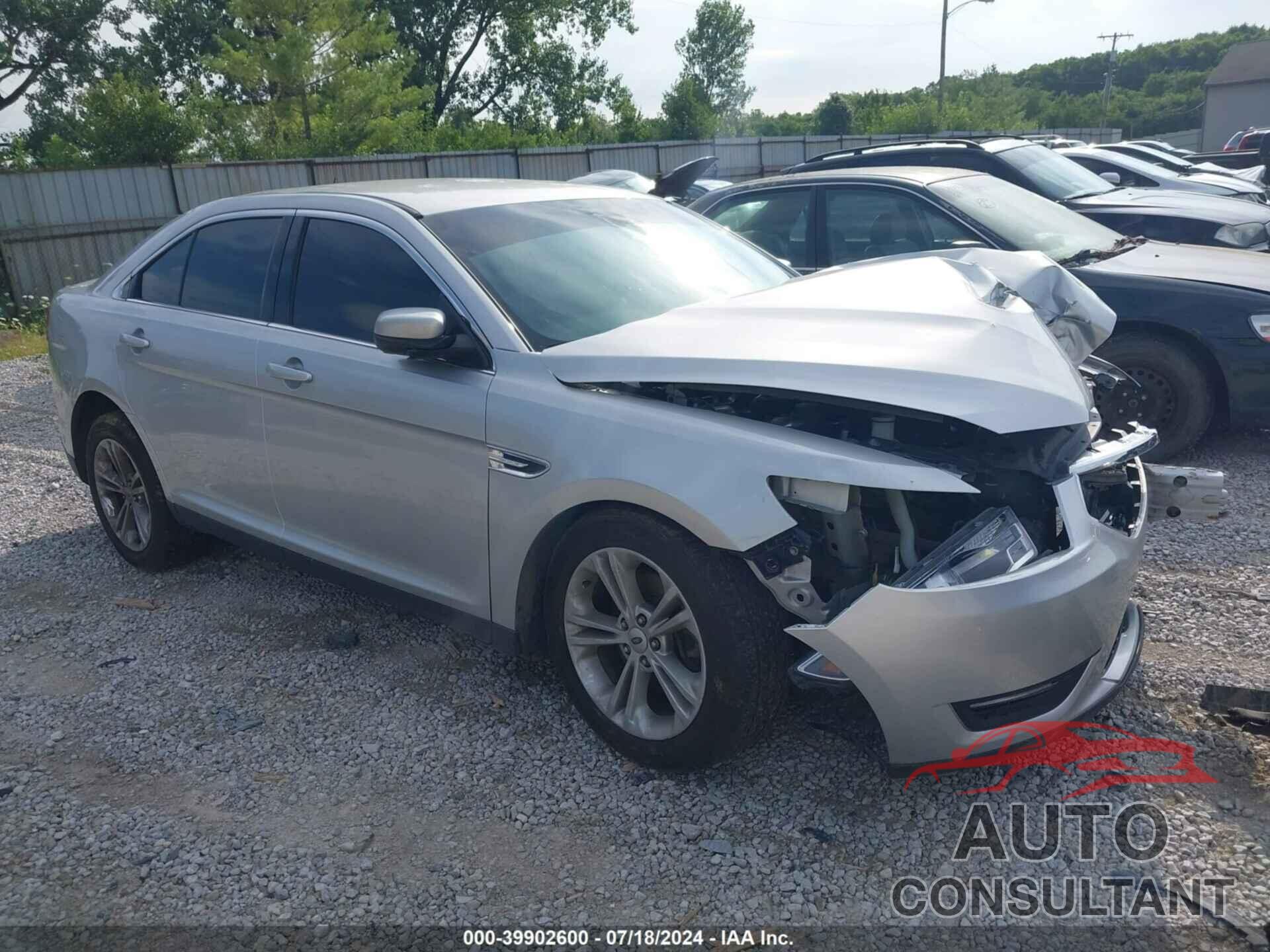 FORD TAURUS 2017 - 1FAHP2E86HG114814