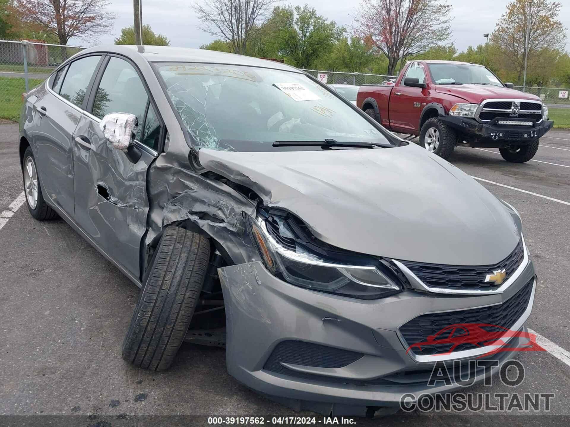 CHEVROLET CRUZE 2017 - 1G1BE5SMXH7166416