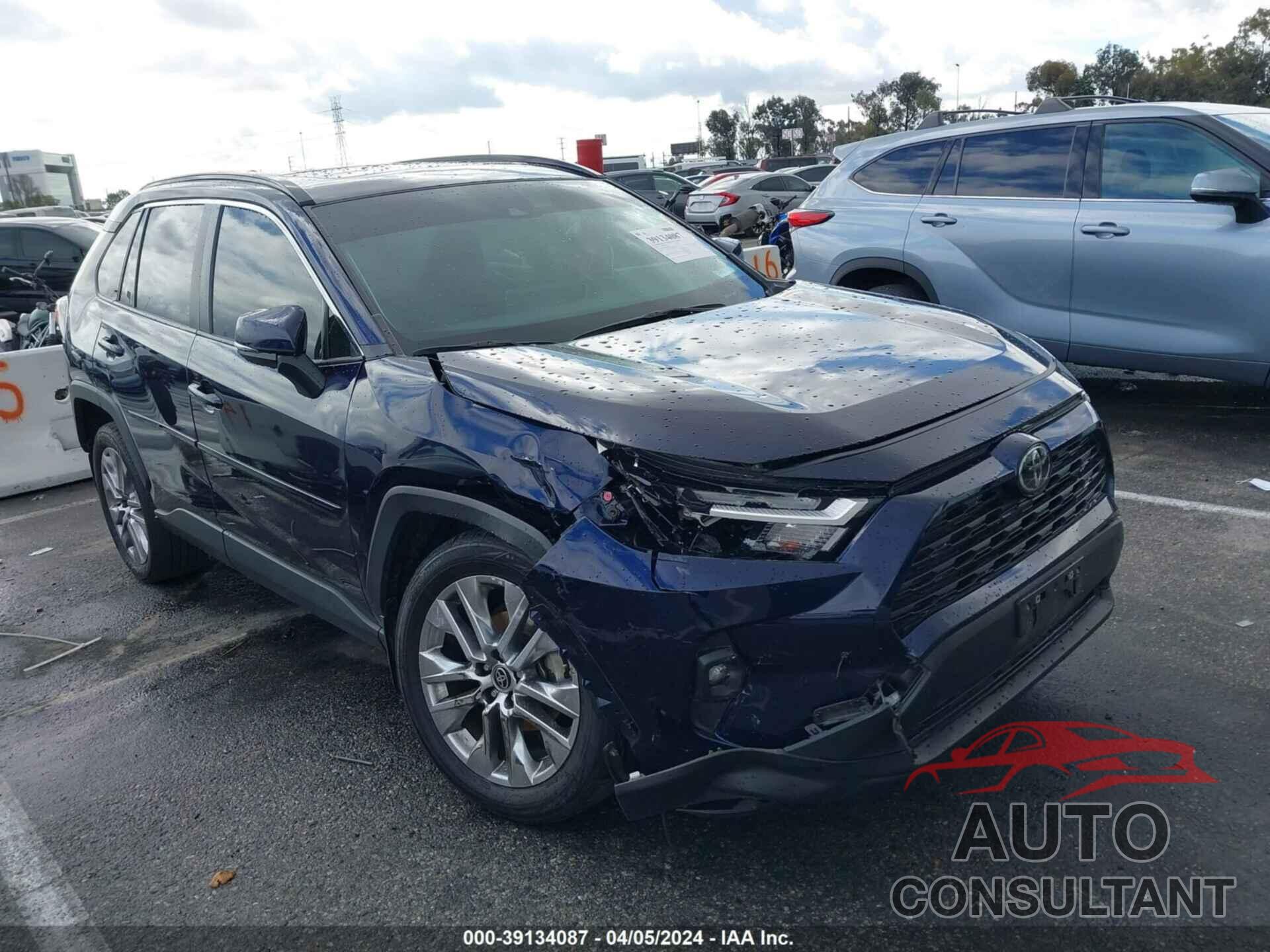 TOYOTA RAV4 2023 - JTMC1RFV7PD103484