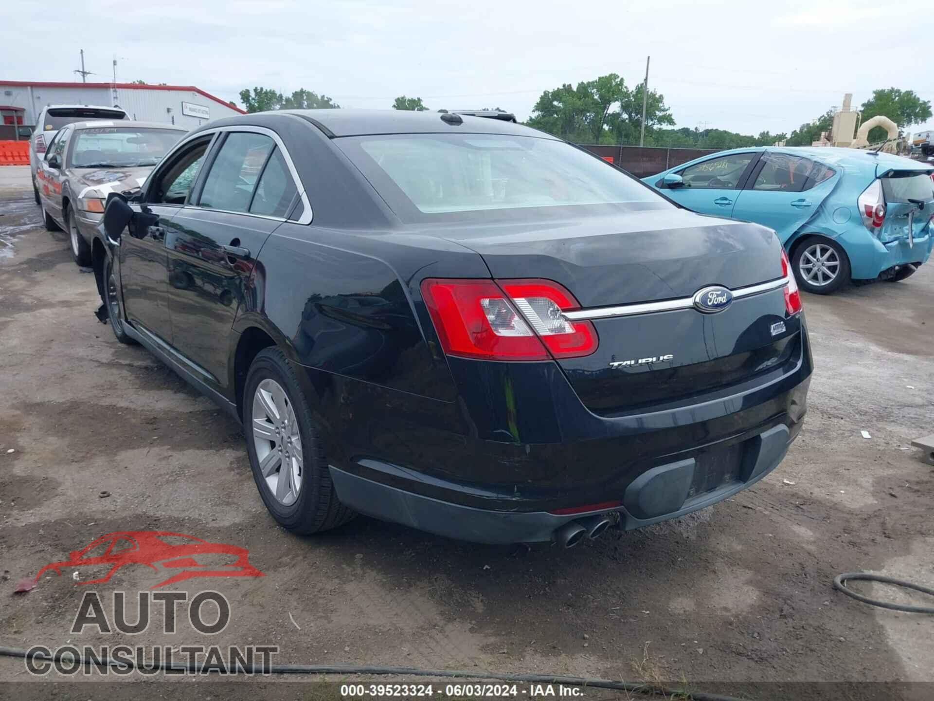 FORD TAURUS 2011 - 1FAHP2DW2BG131553