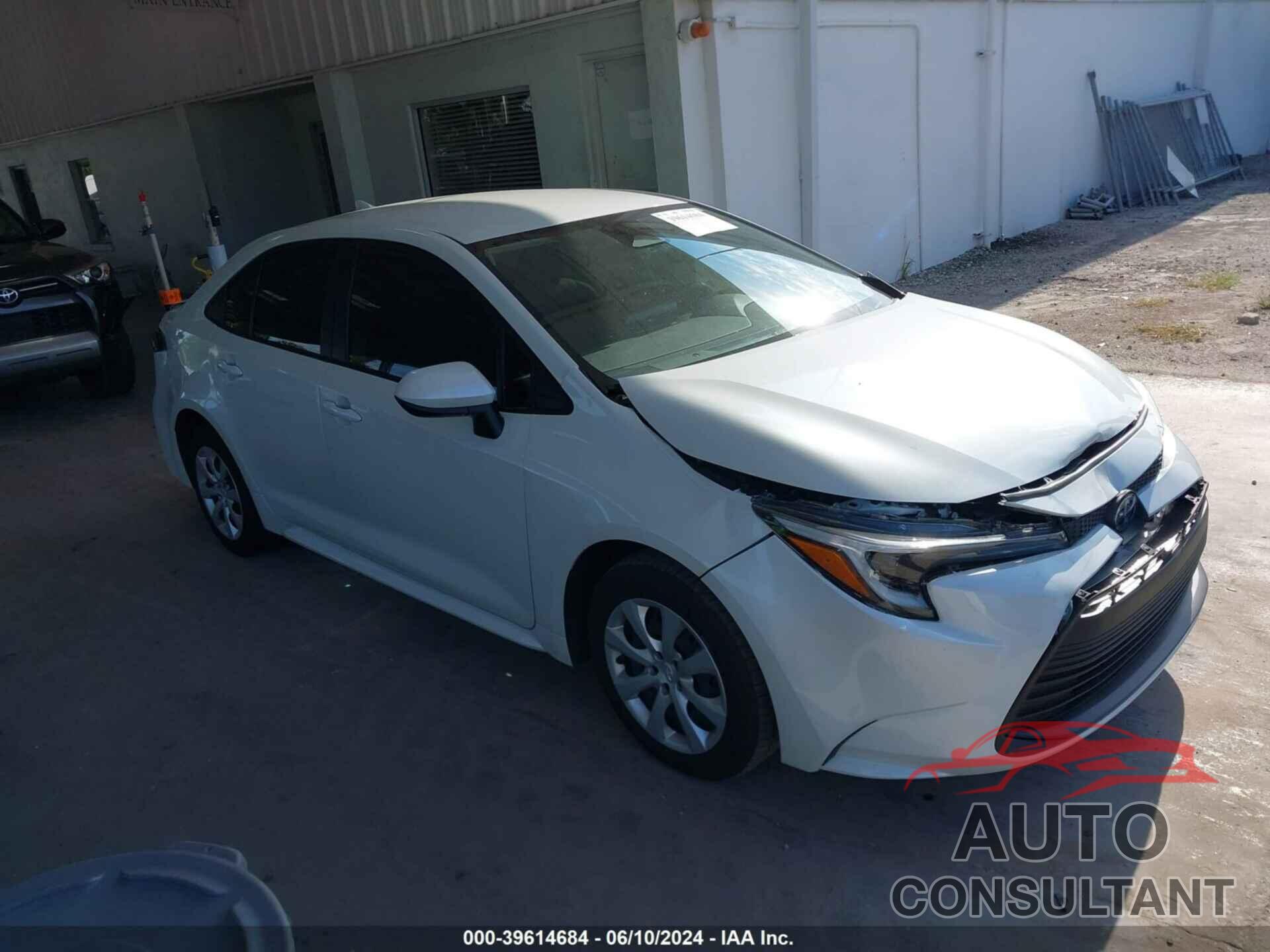 TOYOTA COROLLA 2023 - JTDBCMFE0PJ001552