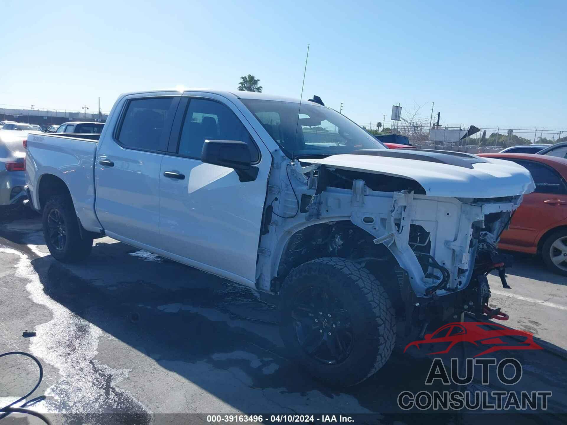 CHEVROLET SILVERADO 1500 2023 - 3GCUDCED8PG171541