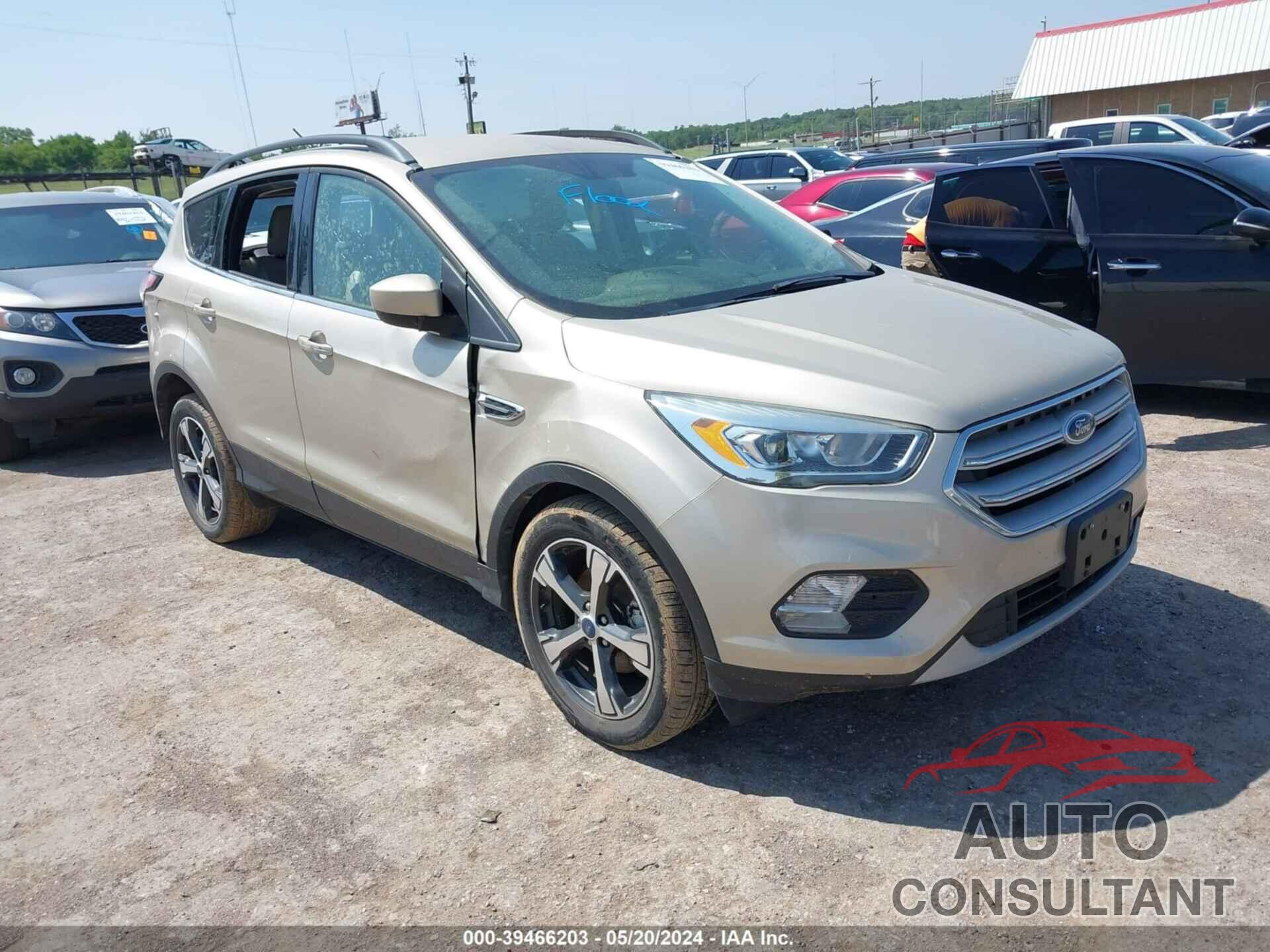 FORD ESCAPE 2018 - 1FMCU0HD7JUA03881