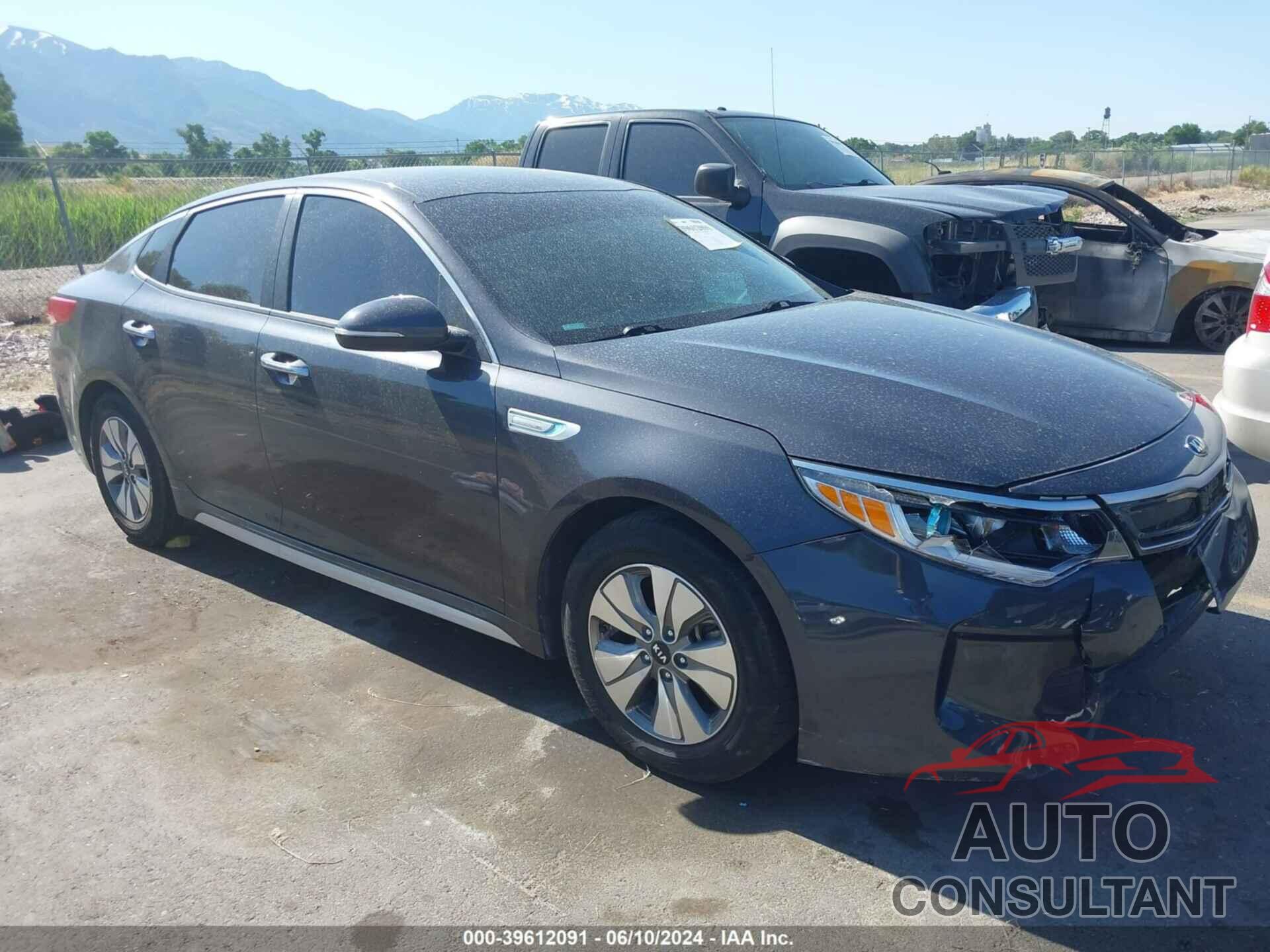 KIA OPTIMA HYBRID 2017 - KNAGT4LE8H5013529