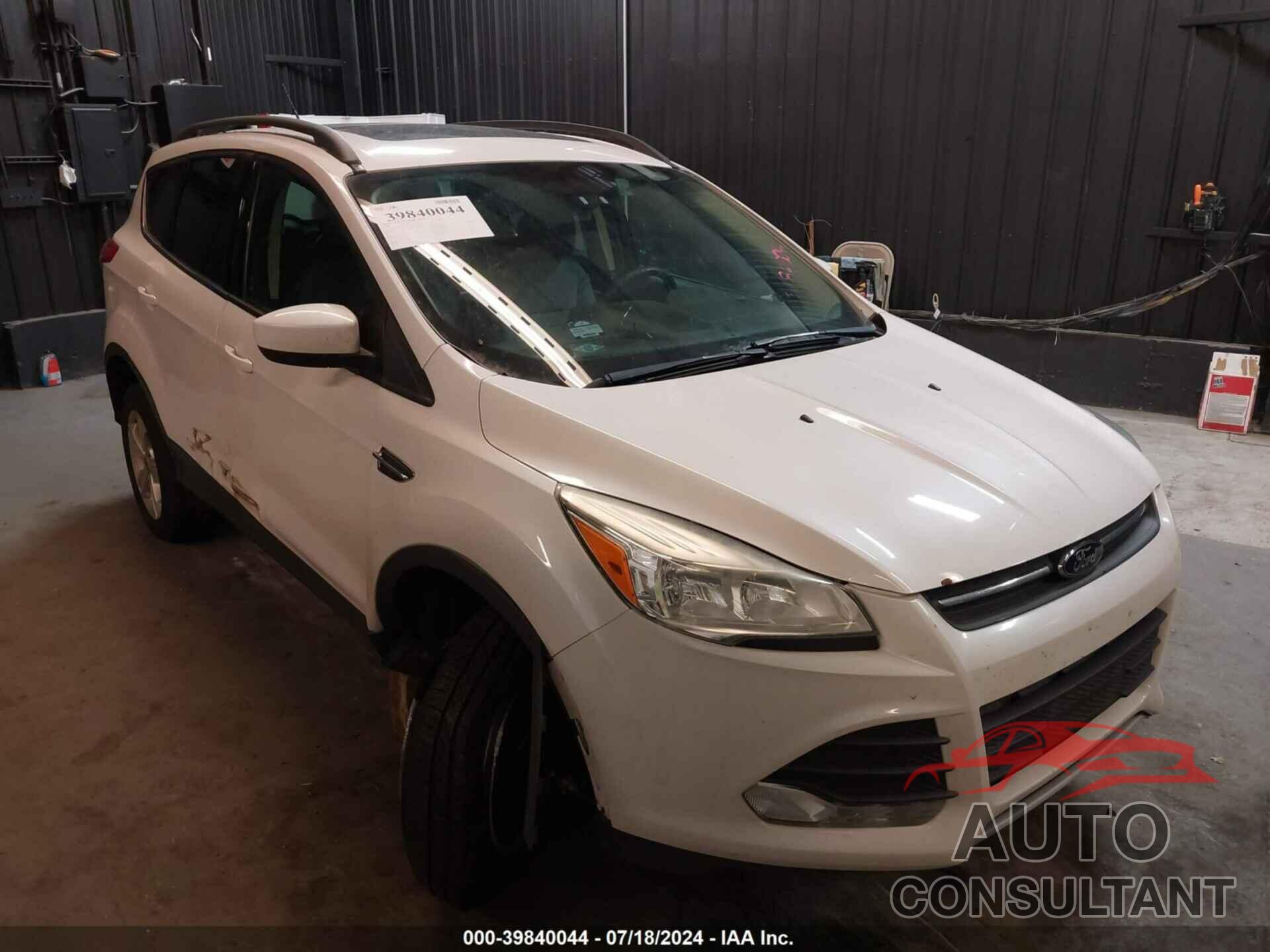 FORD ESCAPE 2016 - 1FMCU9G92GUA89031