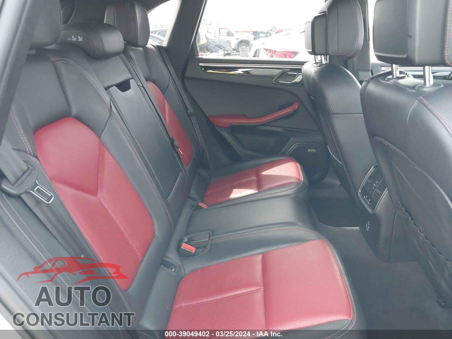PORSCHE MACAN 2022 - WP1AA2A52NLB09328
