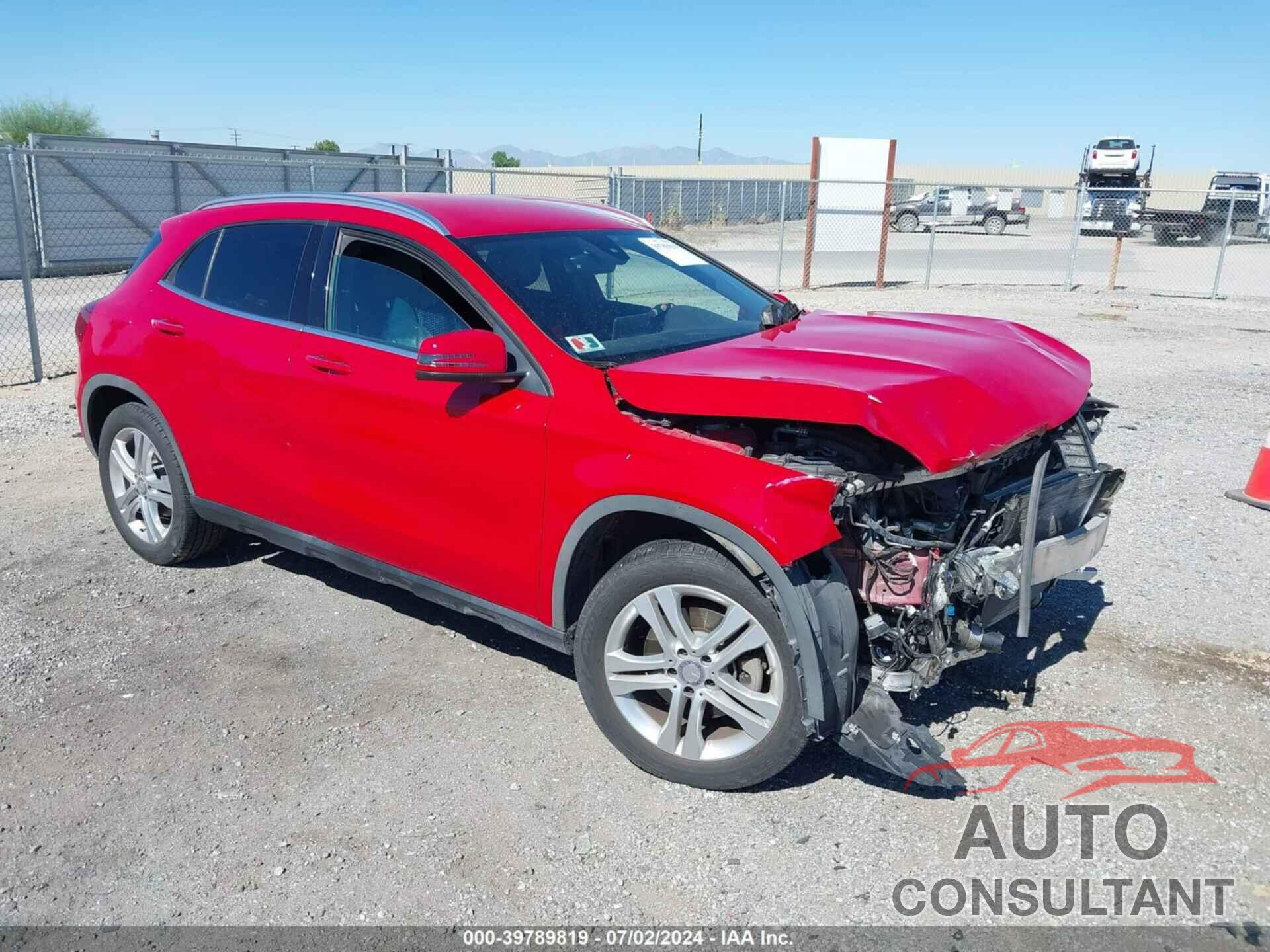 MERCEDES-BENZ GLA 250 2016 - WDCTG4GB6GJ245469