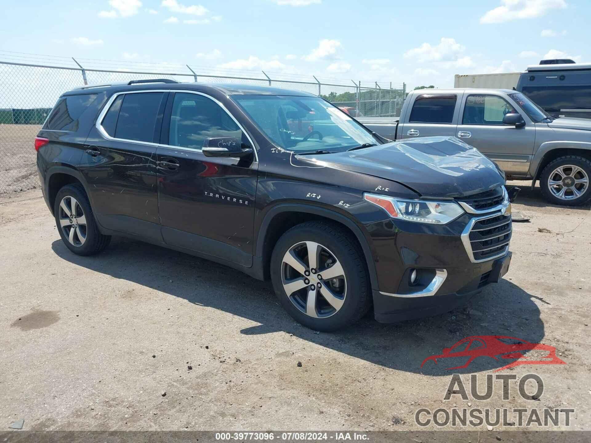 CHEVROLET TRAVERSE 2018 - 1GNEVHKWXJJ196734