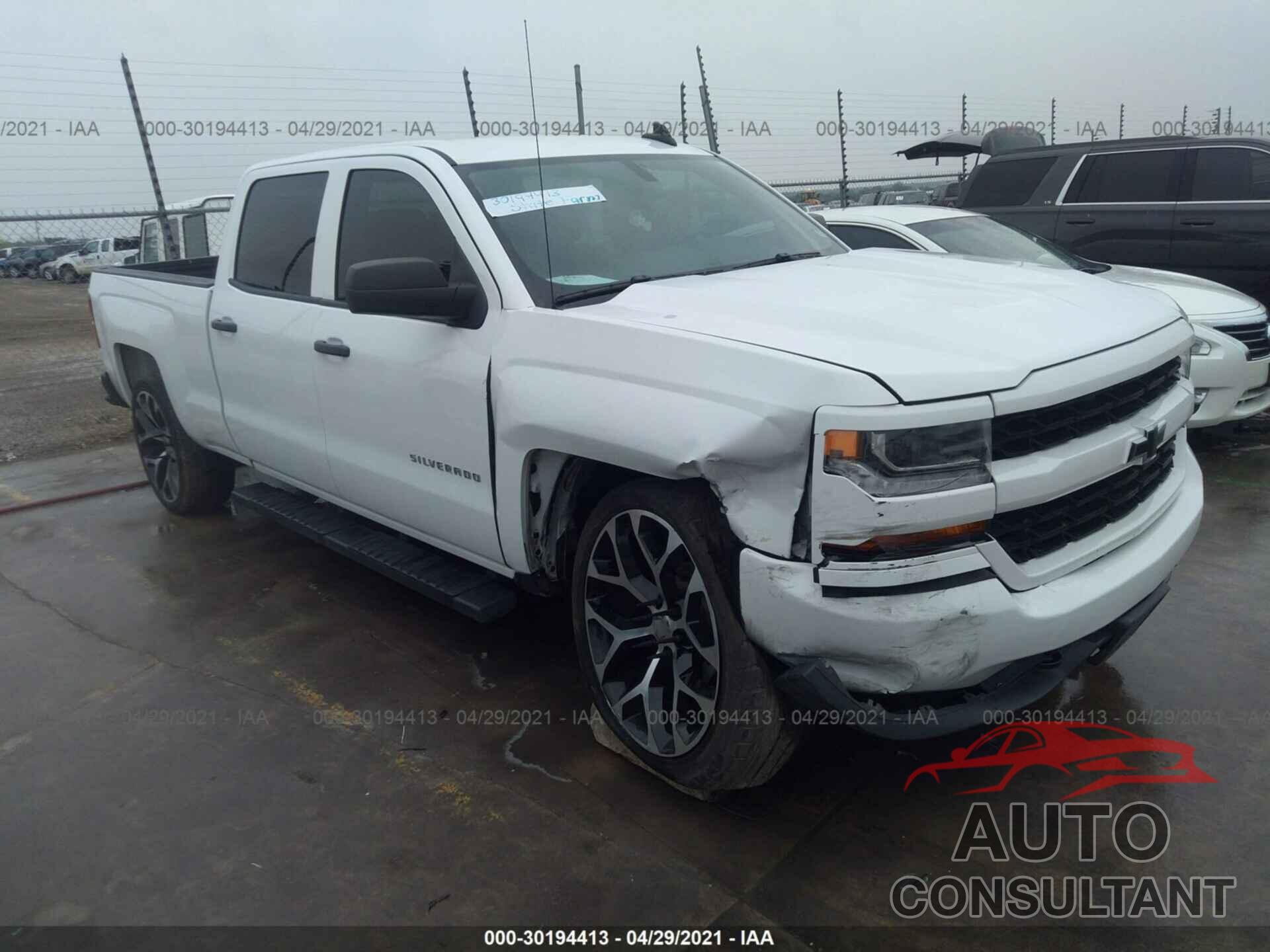 CHEVROLET SILVERADO 1500 2018 - 3GCPCPEC6JG132257