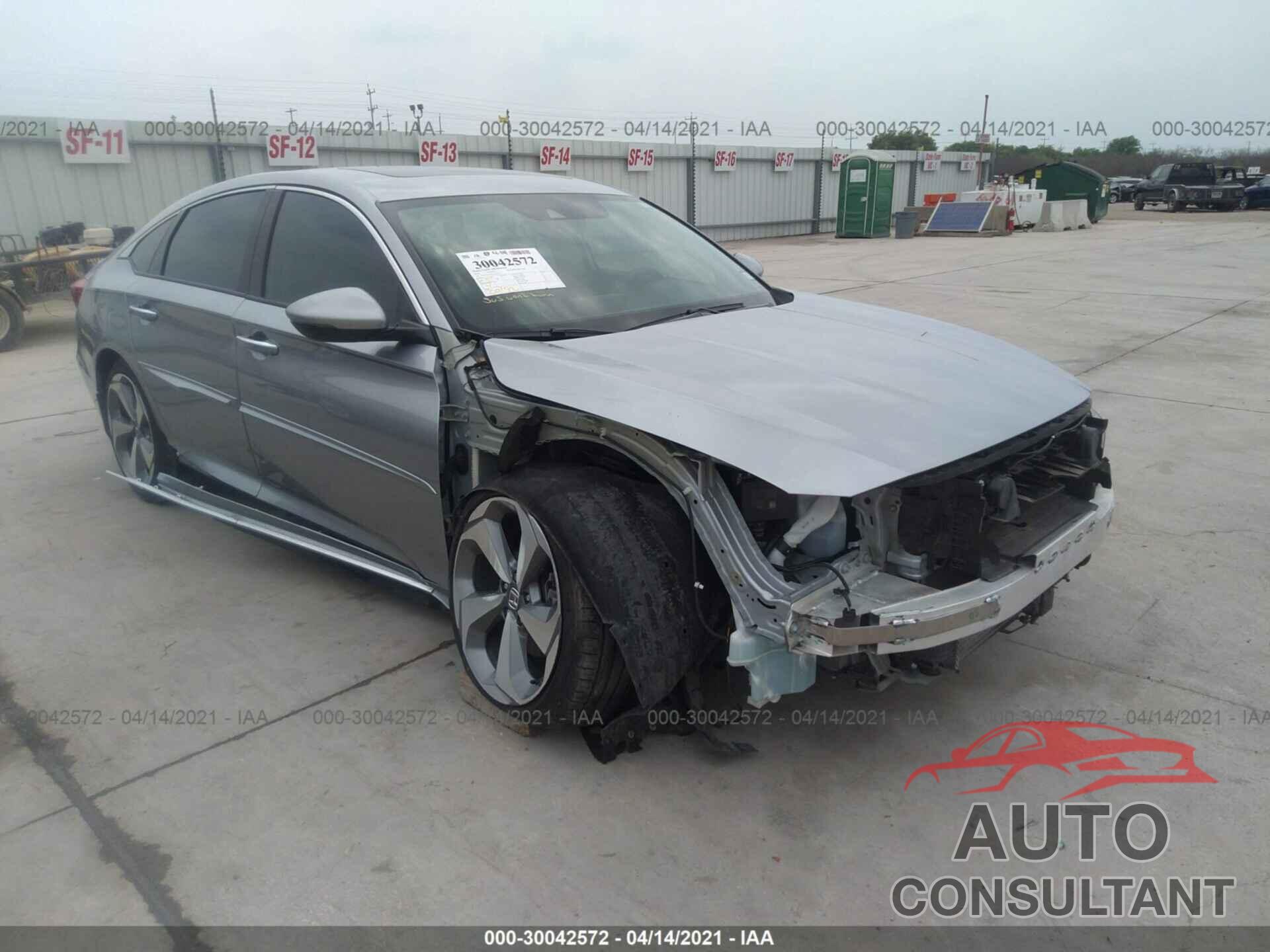 HONDA ACCORD SEDAN 2018 - 1HGCV1F9XJA213349