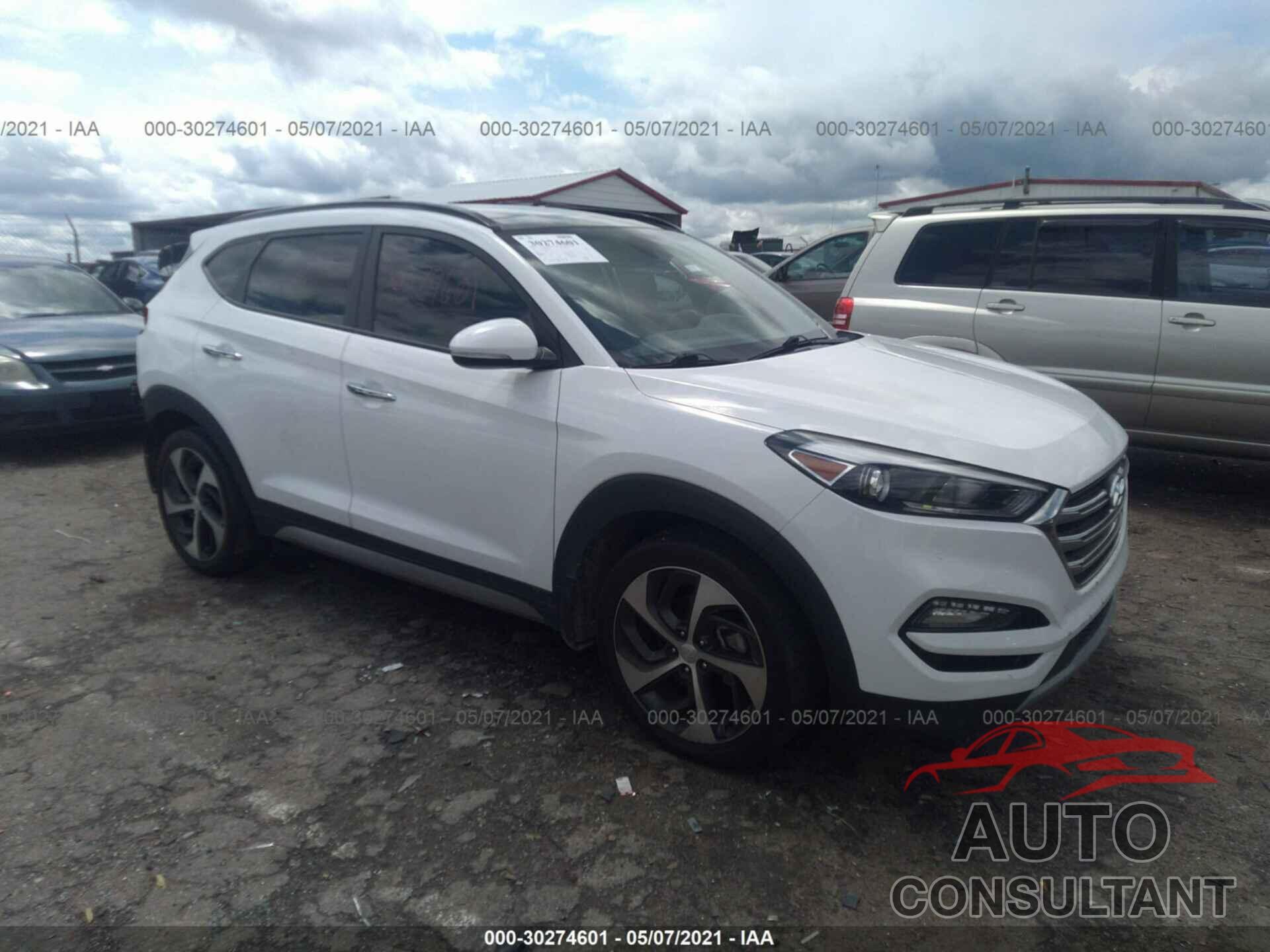 HYUNDAI TUCSON 2017 - KM8J3CA20HU348930