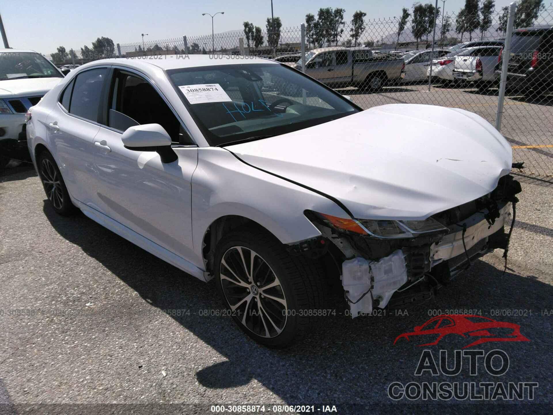 TOYOTA CAMRY 2019 - 4T1B11HK3KU192426