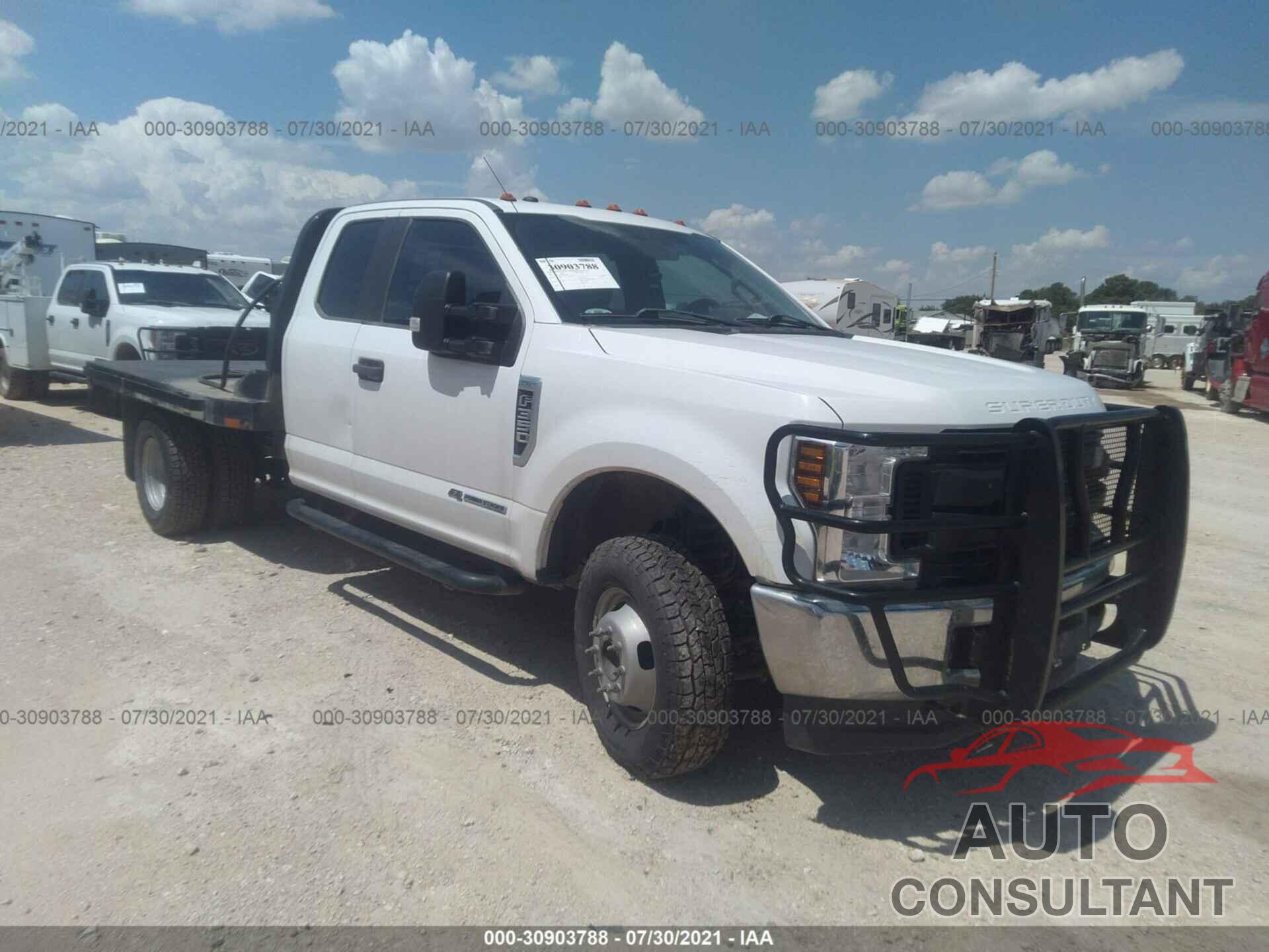 FORD SUPER DUTY F-350 DRW 2019 - 1FD8X3HT6KED26840