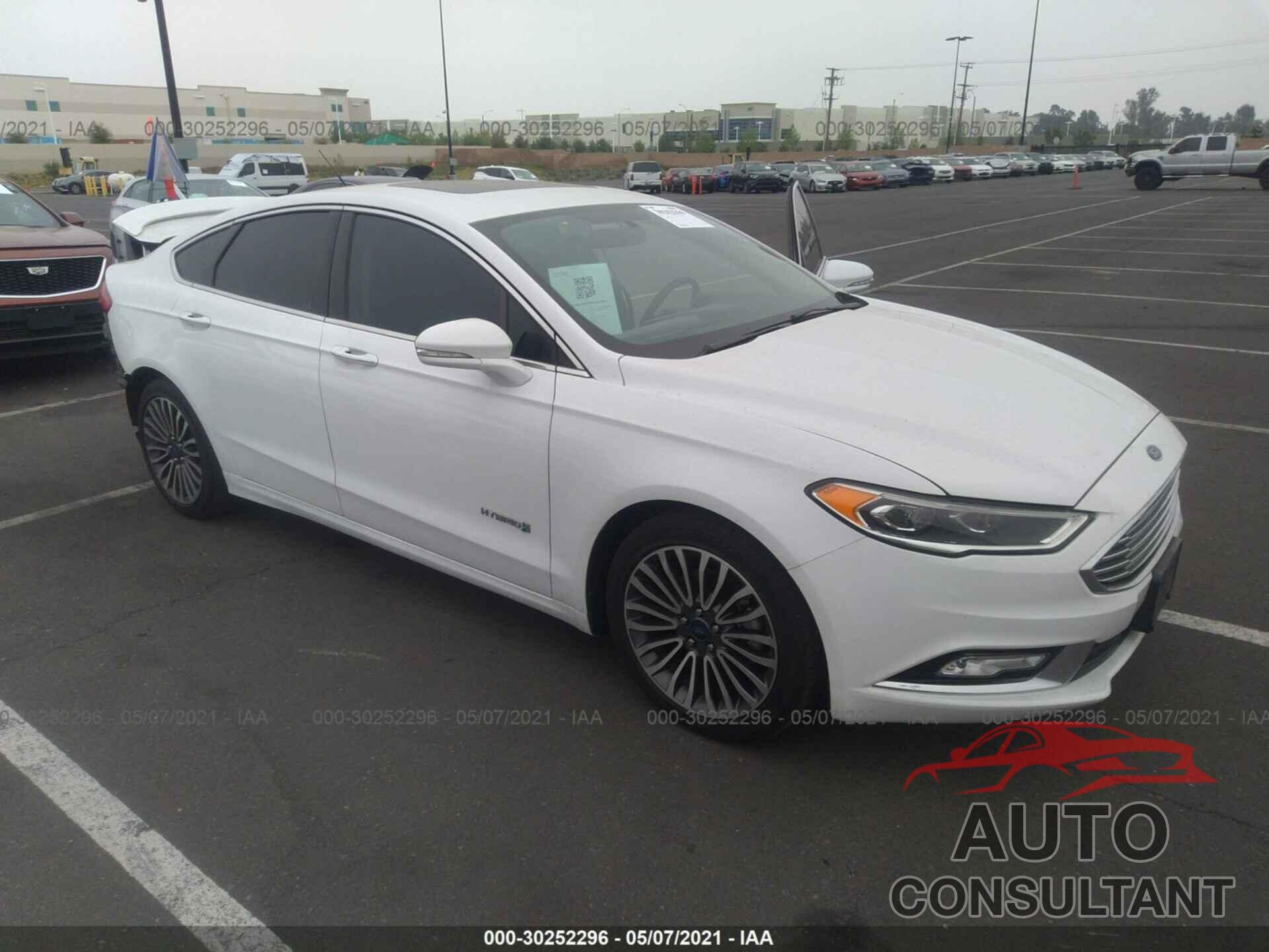 FORD FUSION HYBRID 2018 - 3FA6P0RU0JR138334