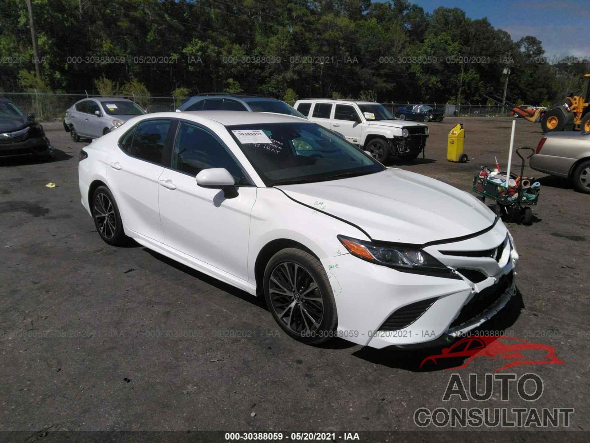 TOYOTA CAMRY 2020 - 4T1G11AK7LU928074