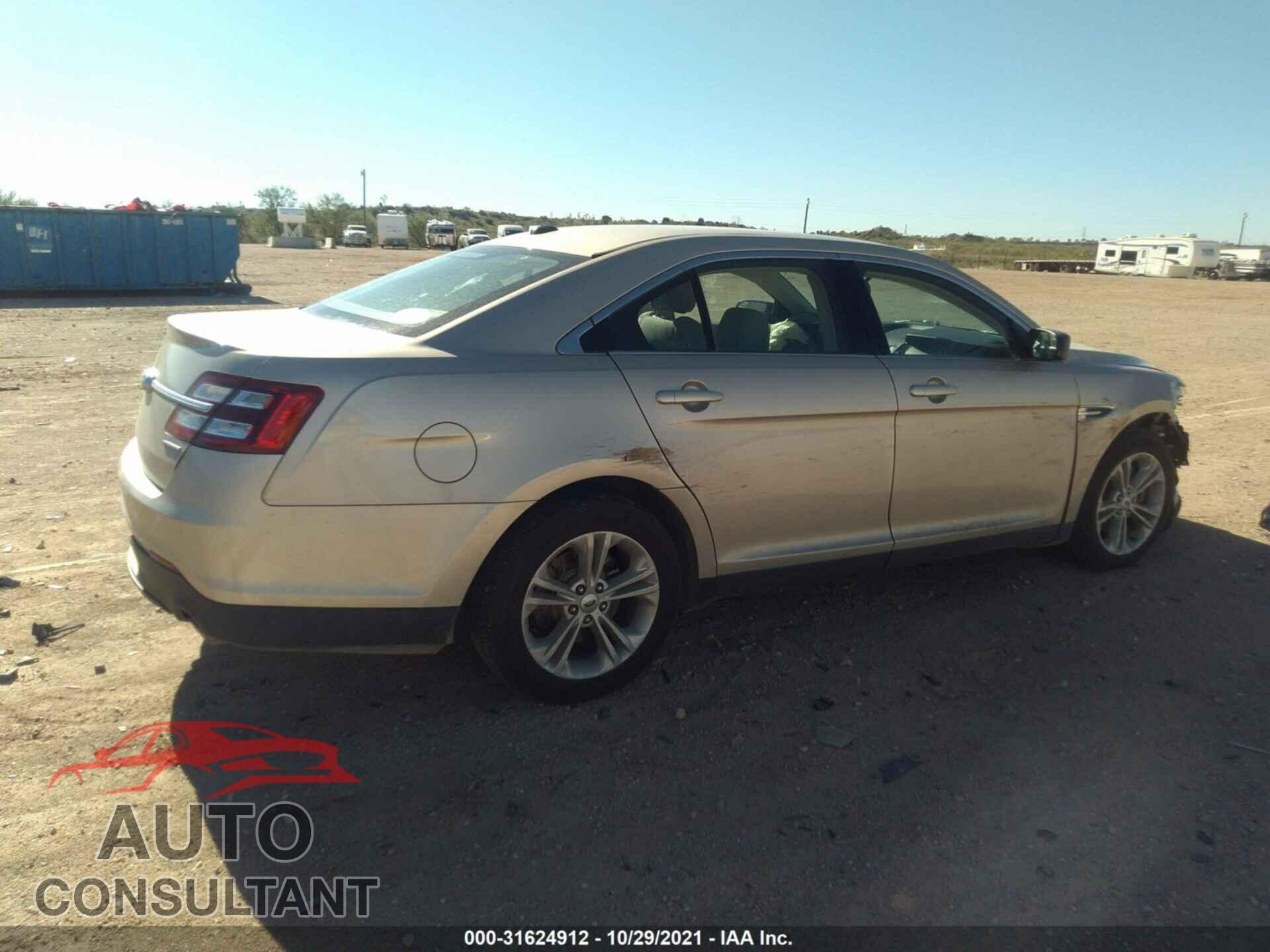 FORD TAURUS 2017 - 1FAHP2D82HG110678