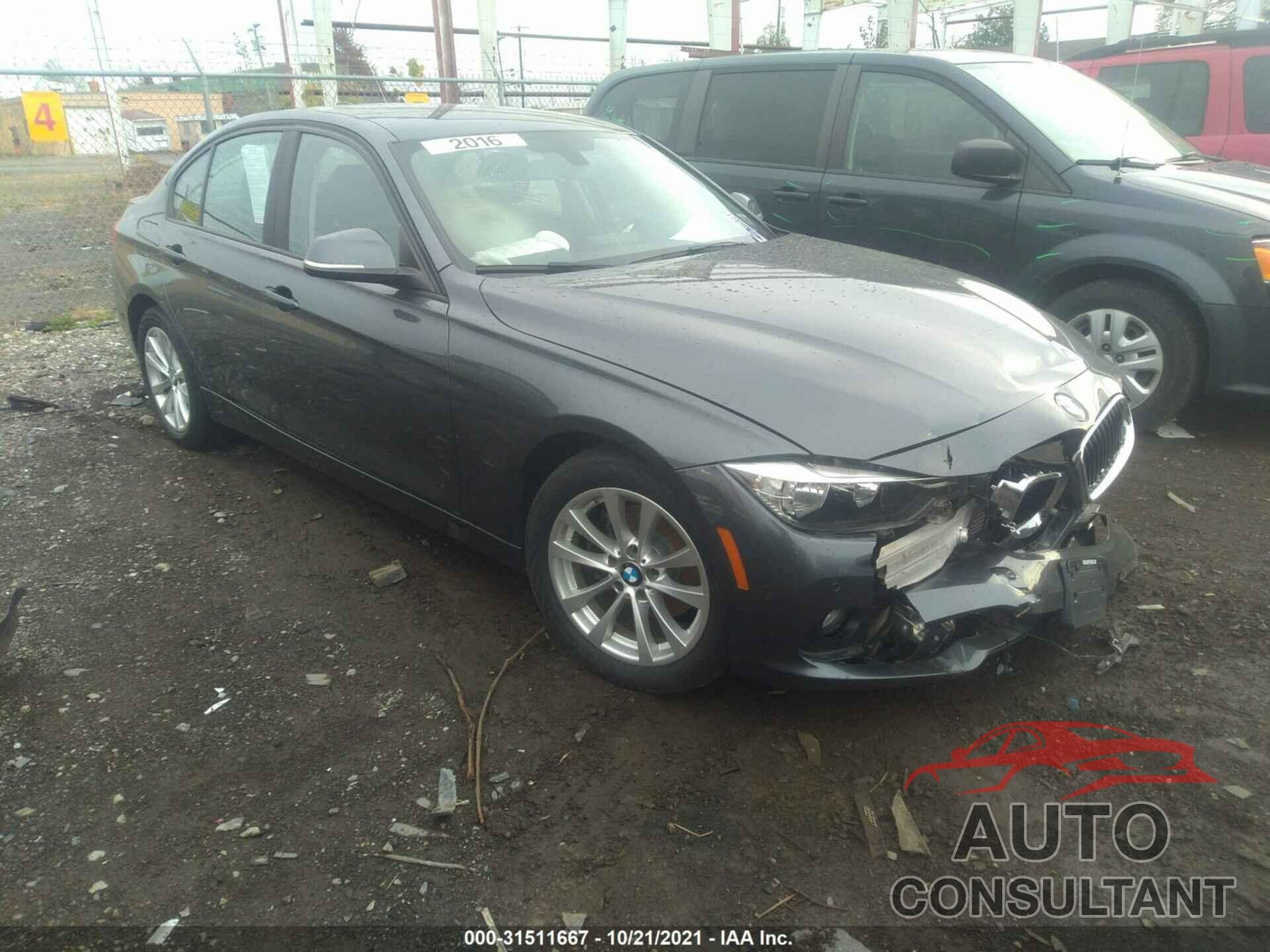 BMW 3 SERIES 2016 - WBA8E5G57GNU19203