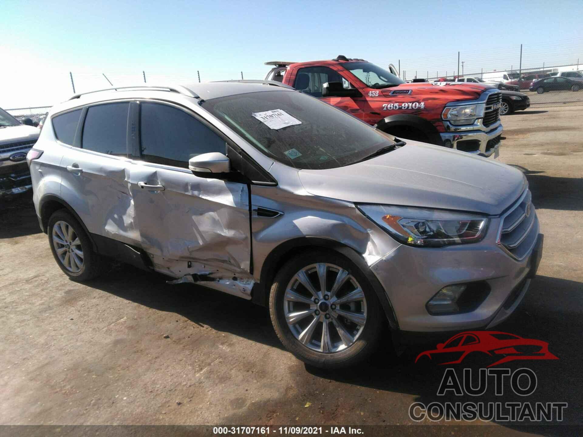 FORD ESCAPE 2017 - 1FMCU0JD3HUC95257