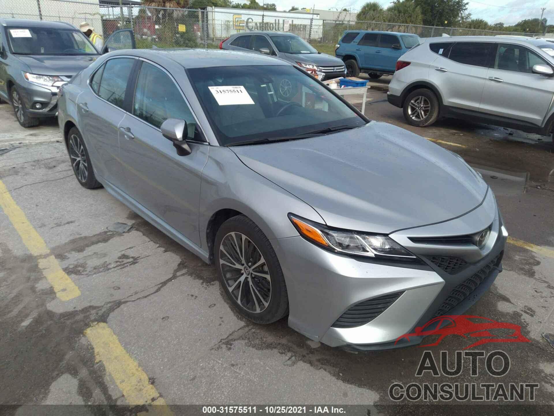 TOYOTA CAMRY 2020 - 4T1G11AKXLU359950