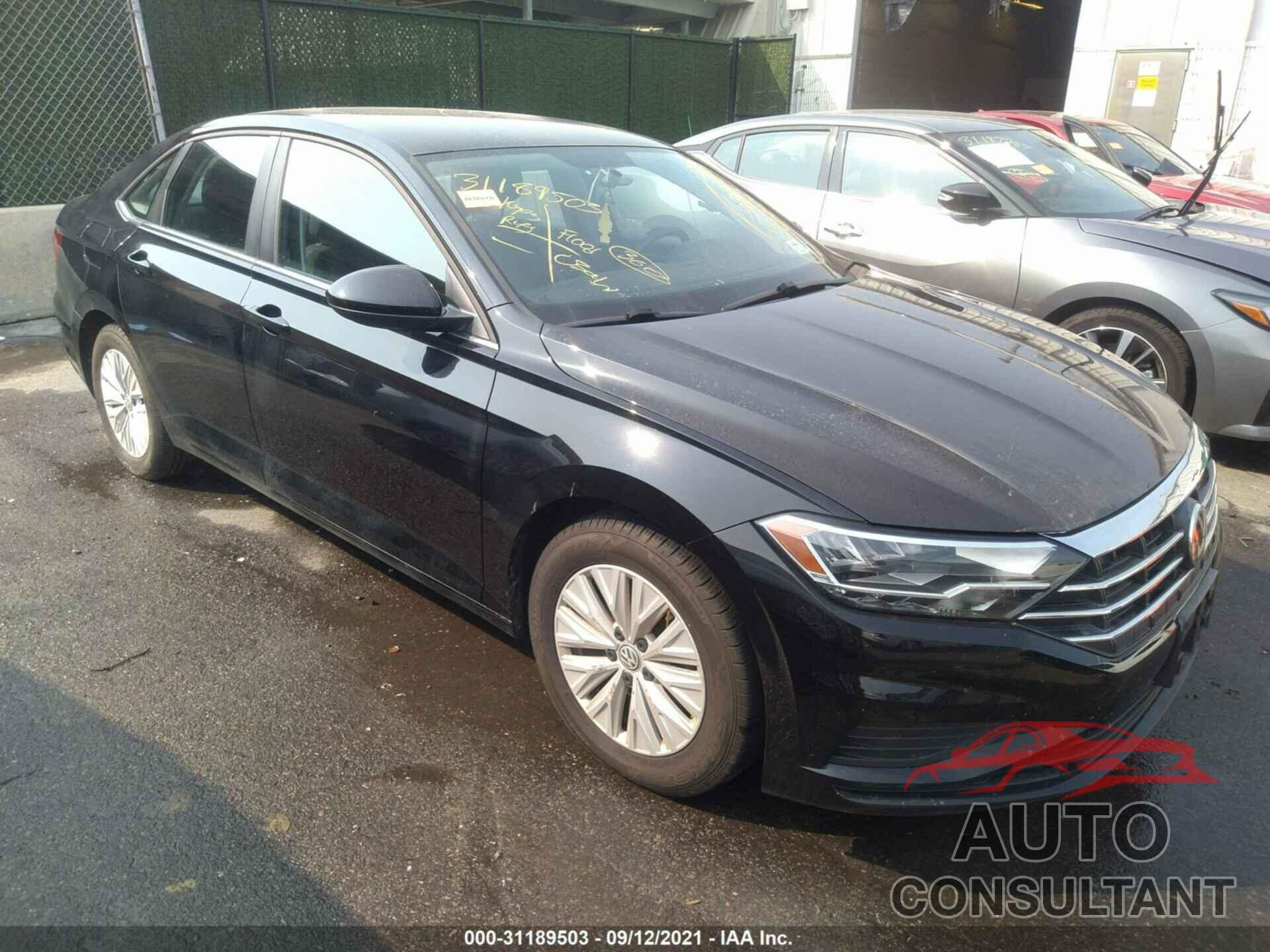VOLKSWAGEN JETTA 2019 - 3VWC57BU8KM110072