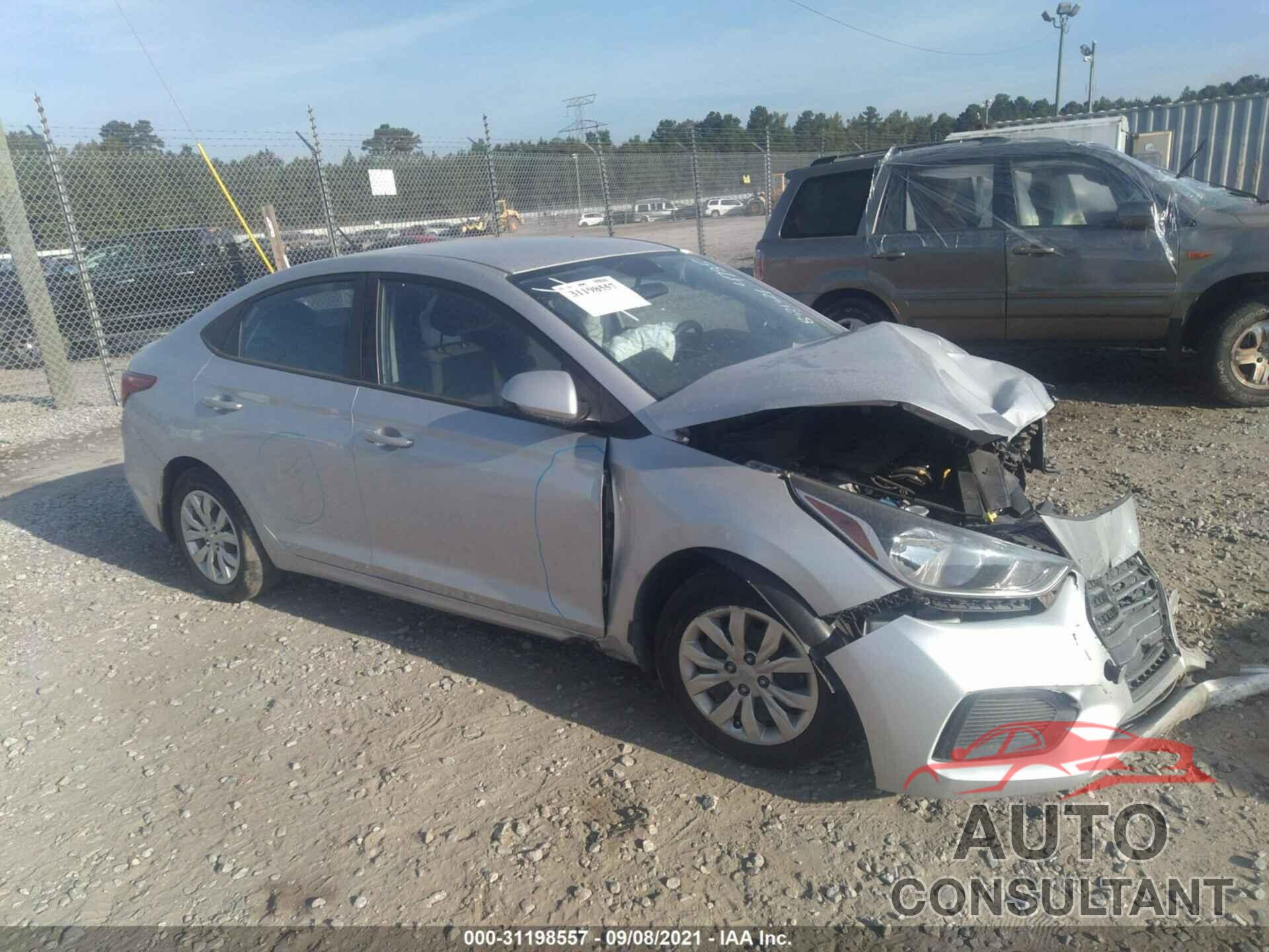 HYUNDAI ACCENT 2019 - 3KPC24A33KE044785