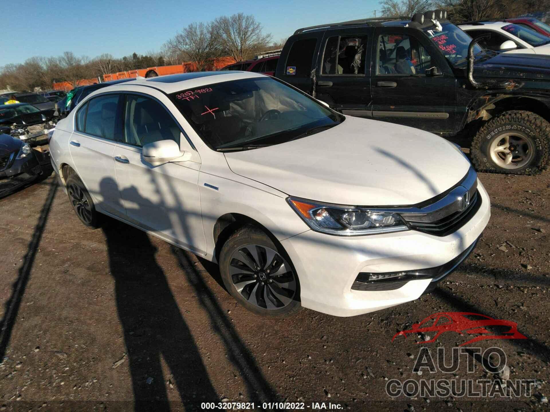 HONDA ACCORD HYBRID 2017 - JHMCR6F57HC002071