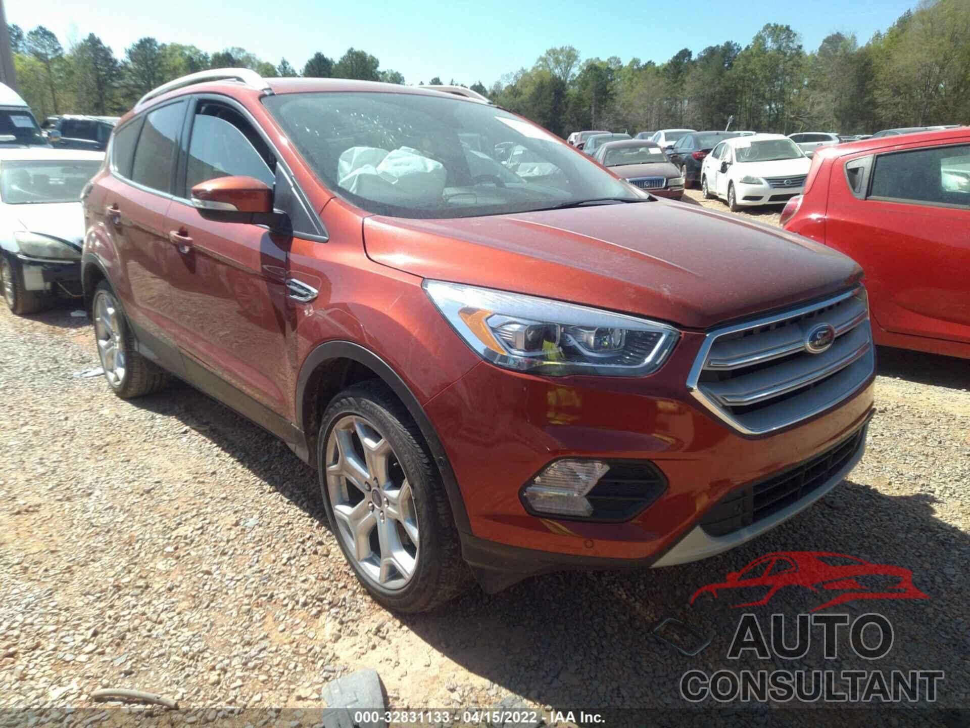 FORD ESCAPE 2019 - 1FMCU9J95KUC30577