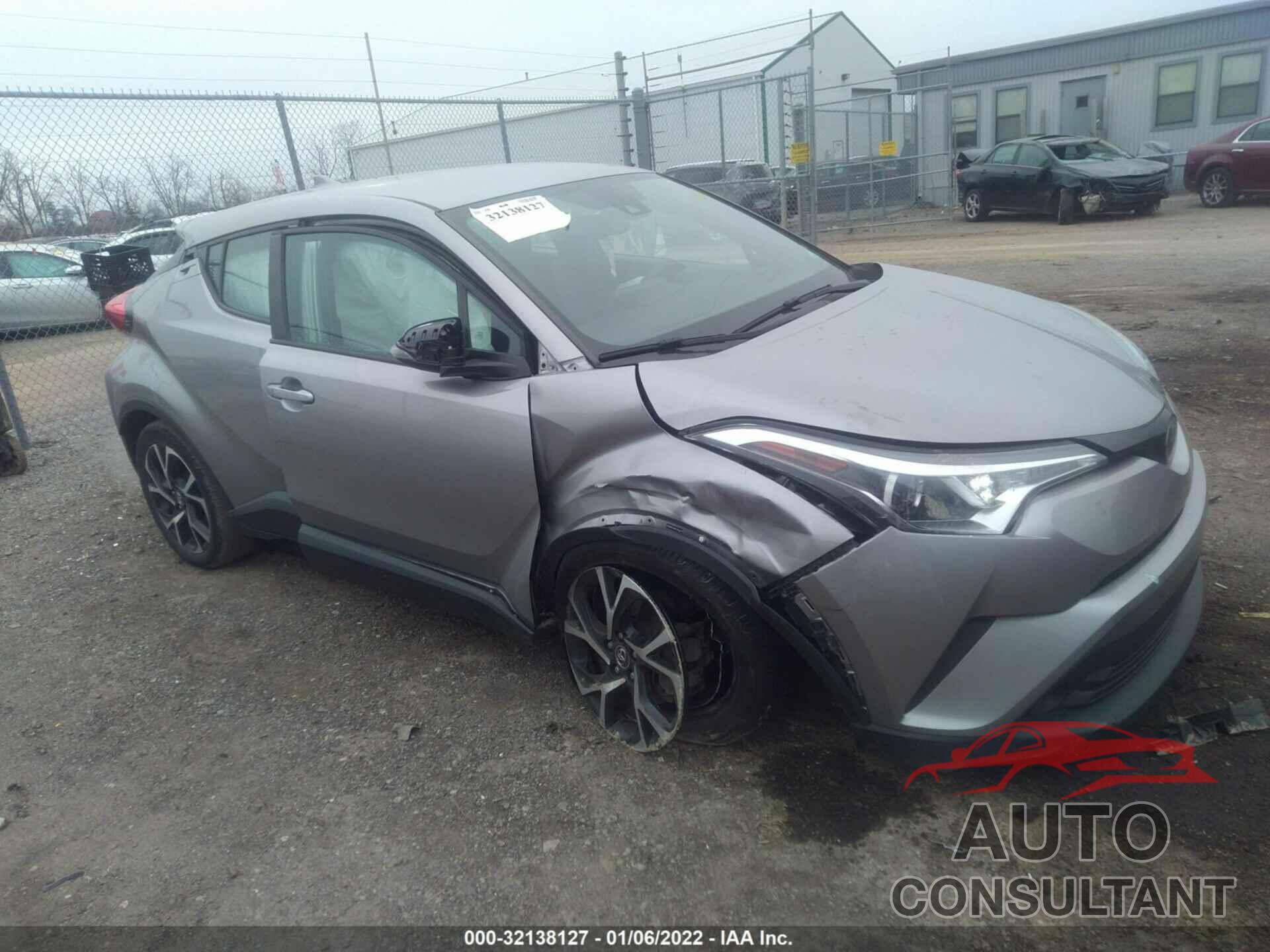 TOYOTA C-HR 2018 - NMTKHMBX2JR046221