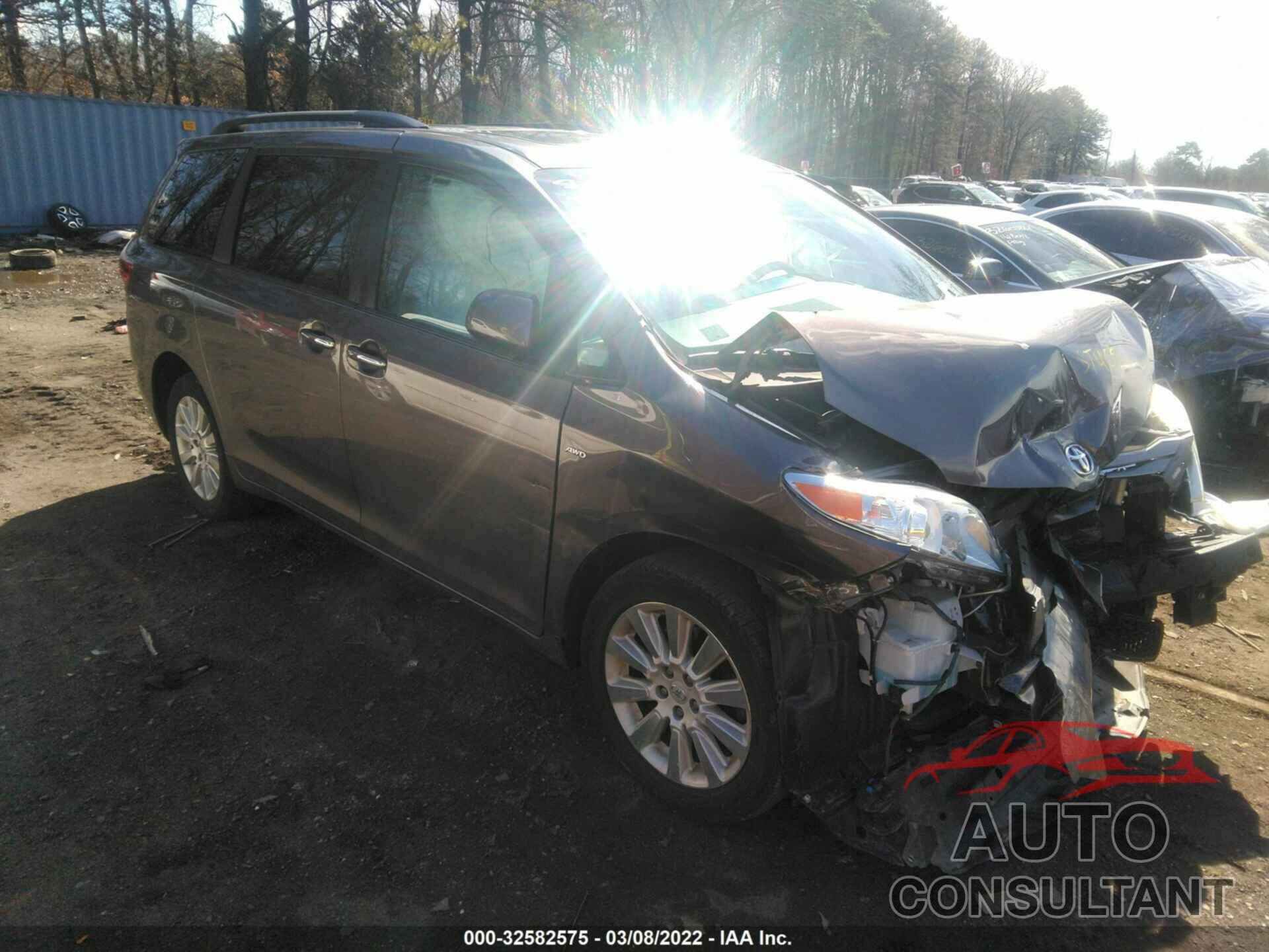 TOYOTA SIENNA 2016 - 5TDDK3DC6GS131717