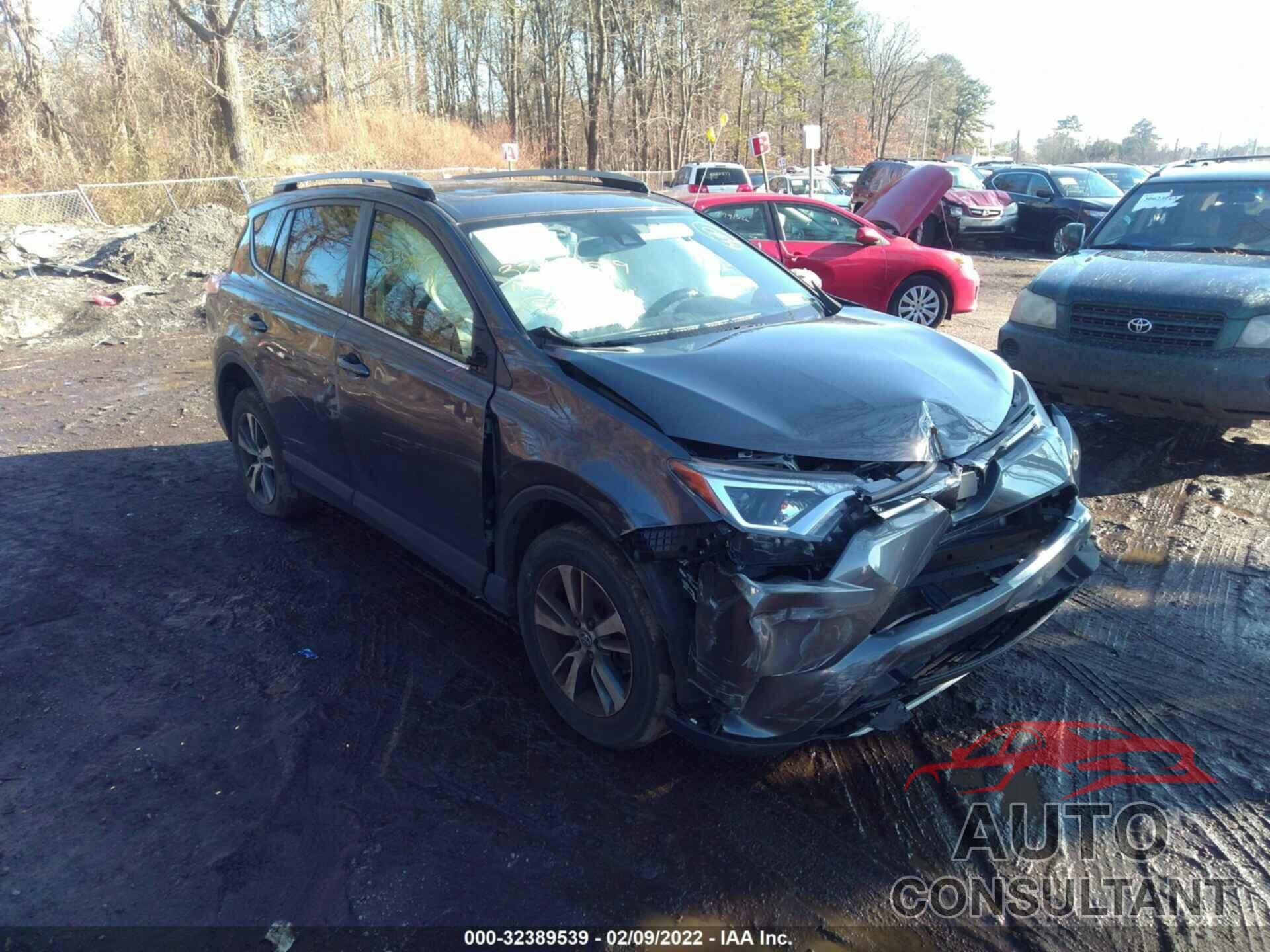 TOYOTA RAV4 2018 - JTMRFREVXJD238074