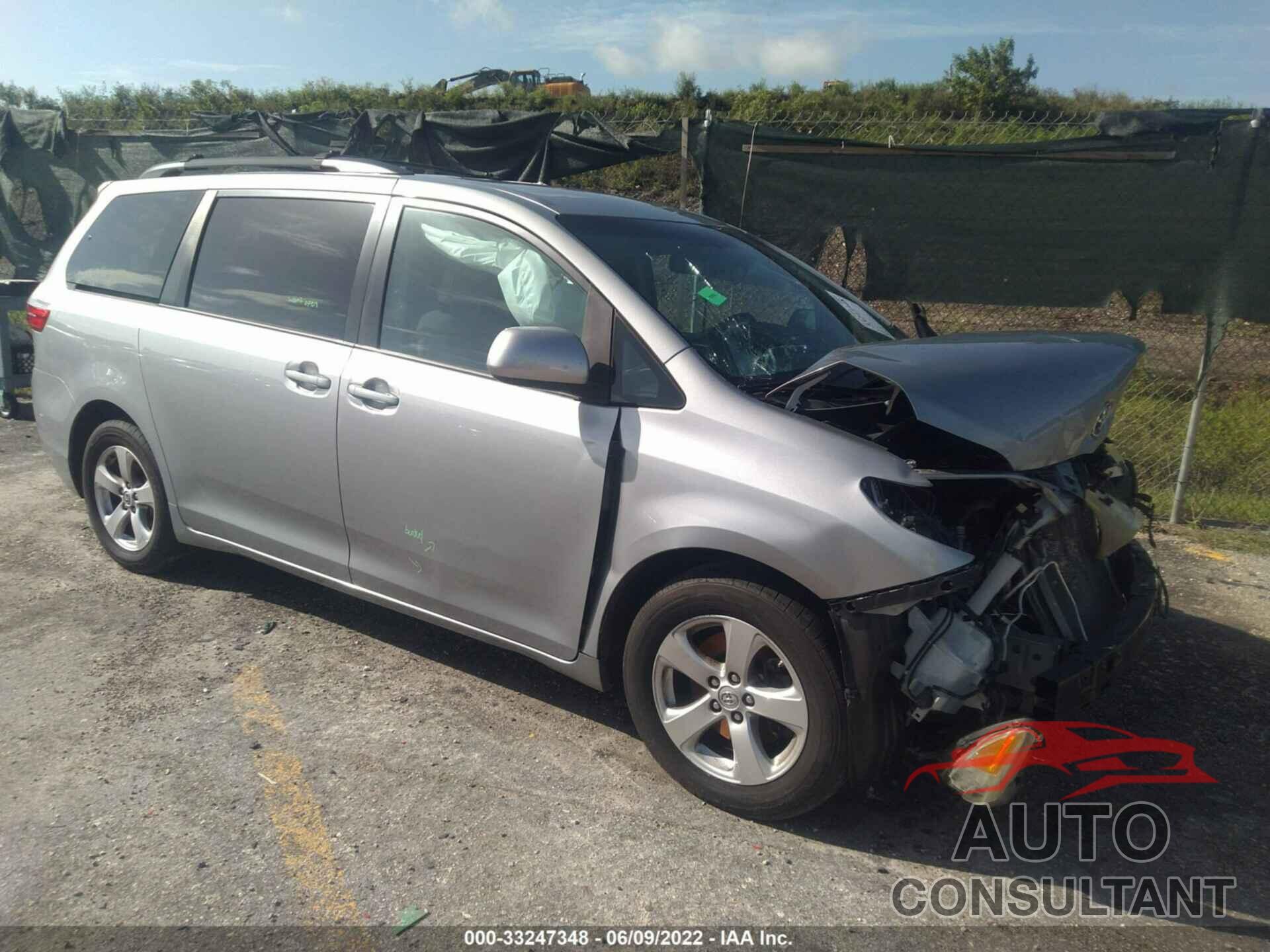 TOYOTA SIENNA 2016 - 5TDKK3DC8GS716354